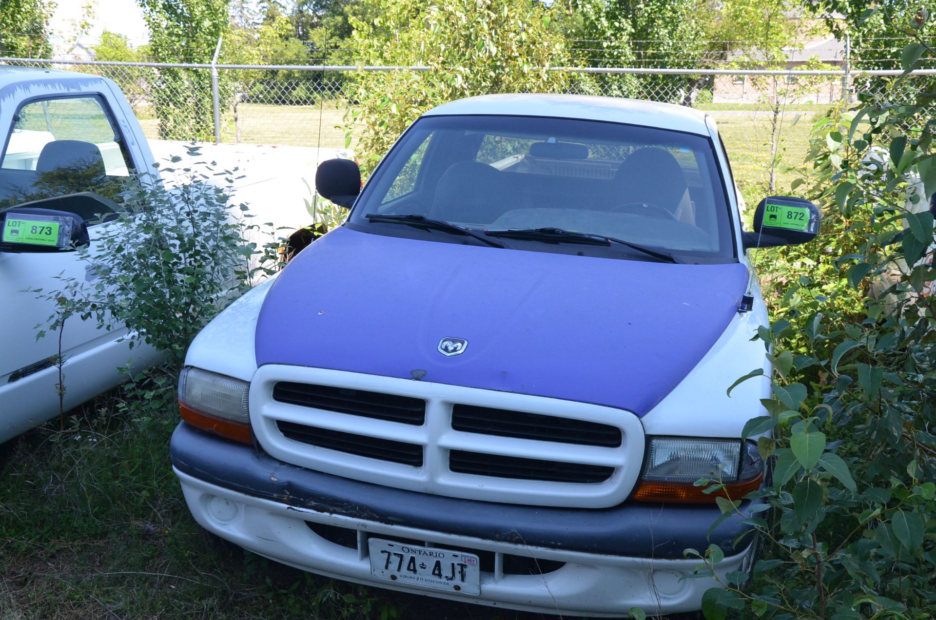 DODGE DAKOTA PICKUP TRUCK, VIN N/A (OFF-ROAD/YARD TRUCK ONLY - NOT PLATED) [RIGGING FEES FOR LOT #