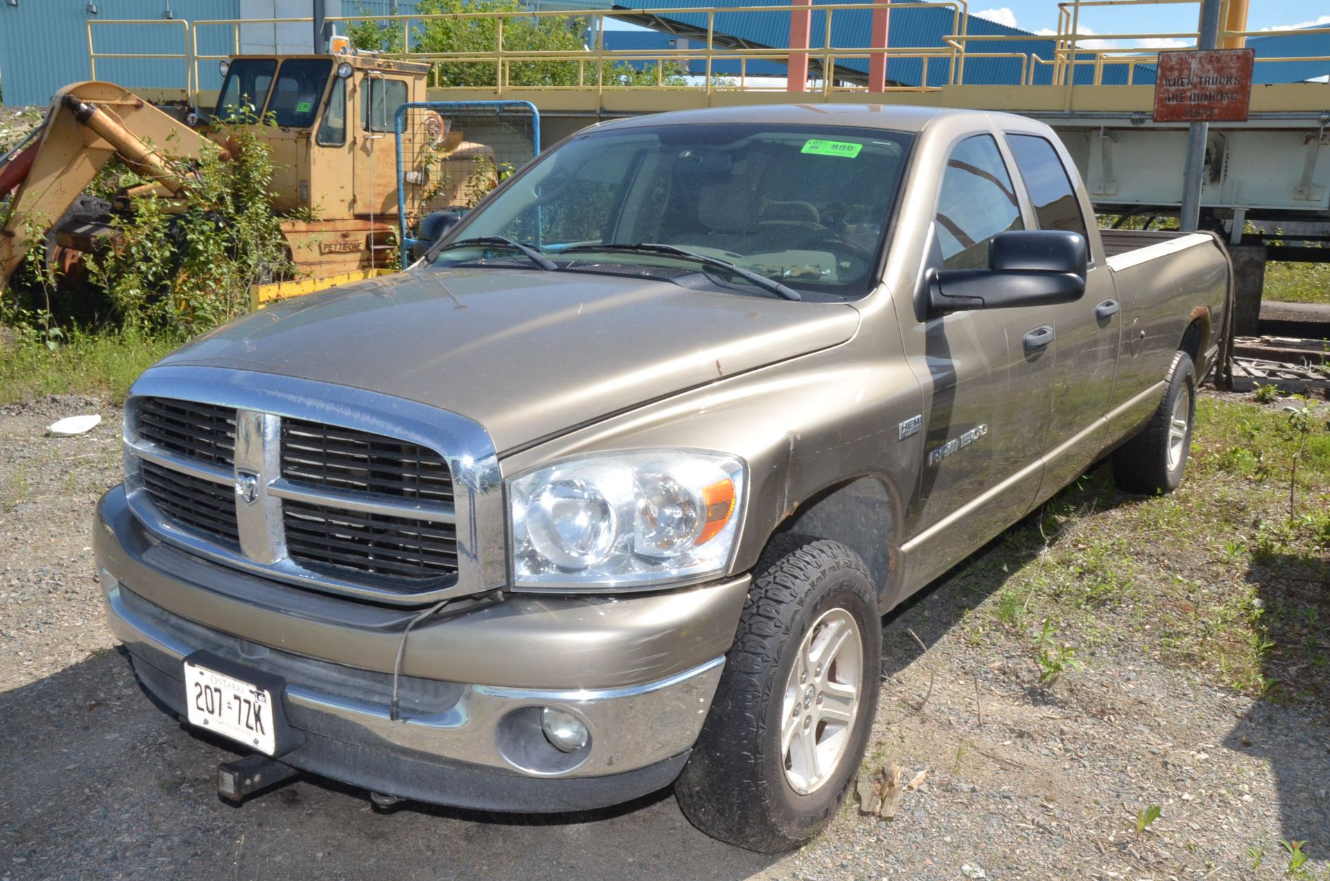 DODGE (2007) RAM 1500 QUAD CAB PICKUP TRUCK, VIN 1D7HU18207J605309 [RIGGING FEES FOR LOT #889 - $175