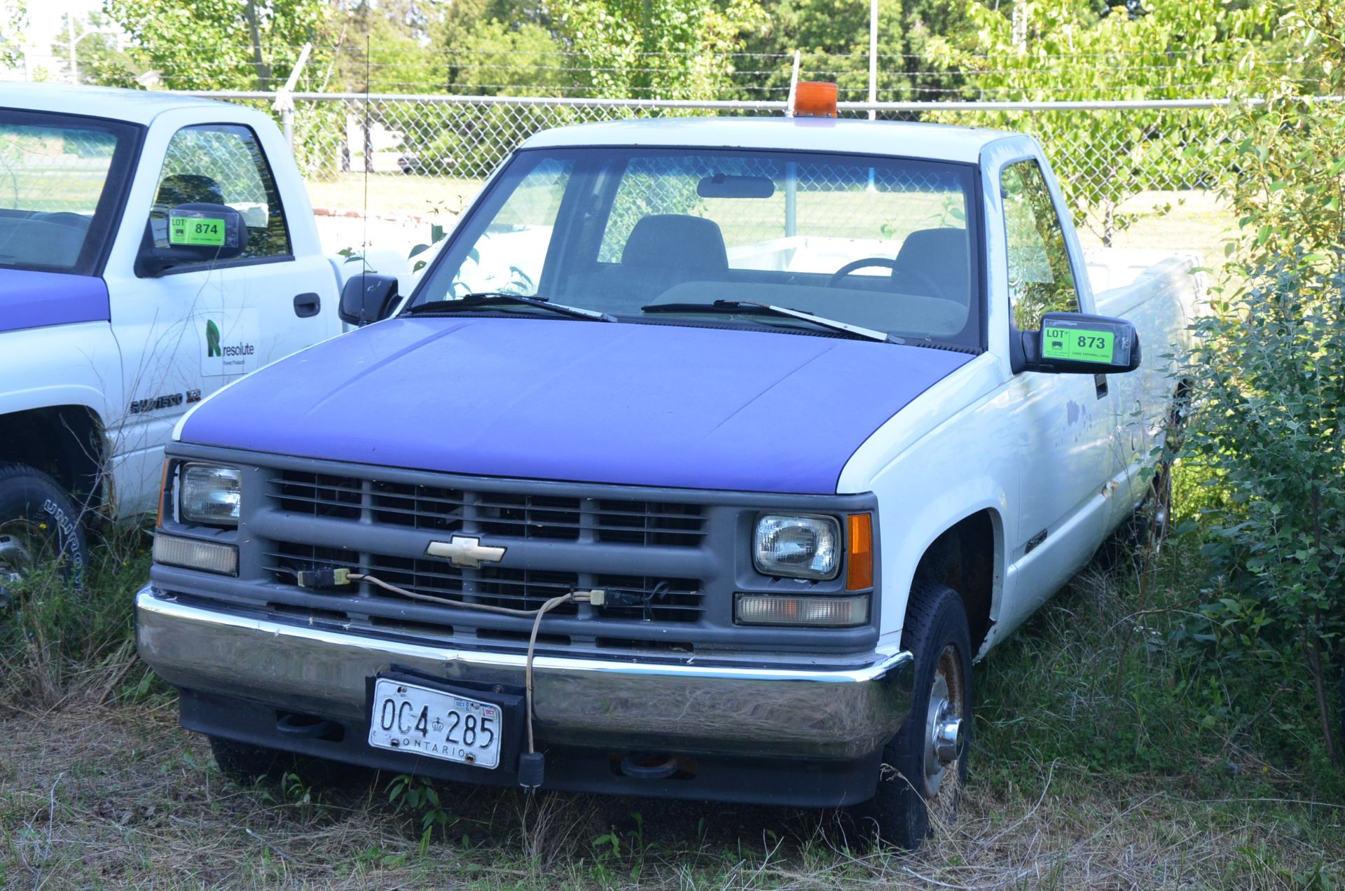 CHEVROLET K1500 REGULAR CAB PICKUP TRUCK, VIN N/A (OFF-ROAD/YARD TRUCK ONLY - NOT PLATED) [RIGGING - Image 2 of 3