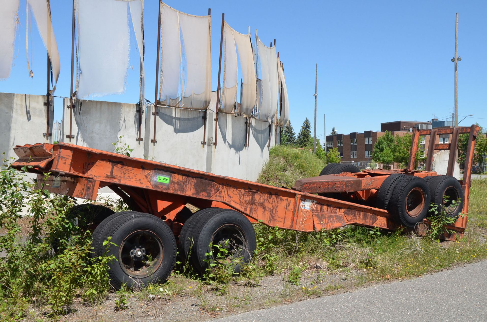 MFG UNKOWN LOG TRAILER, S/N N/A (OFF-ROAD/YARD TRAILER ONLY - NOT PLATED) [RIGGING FEES FOR LOT #850