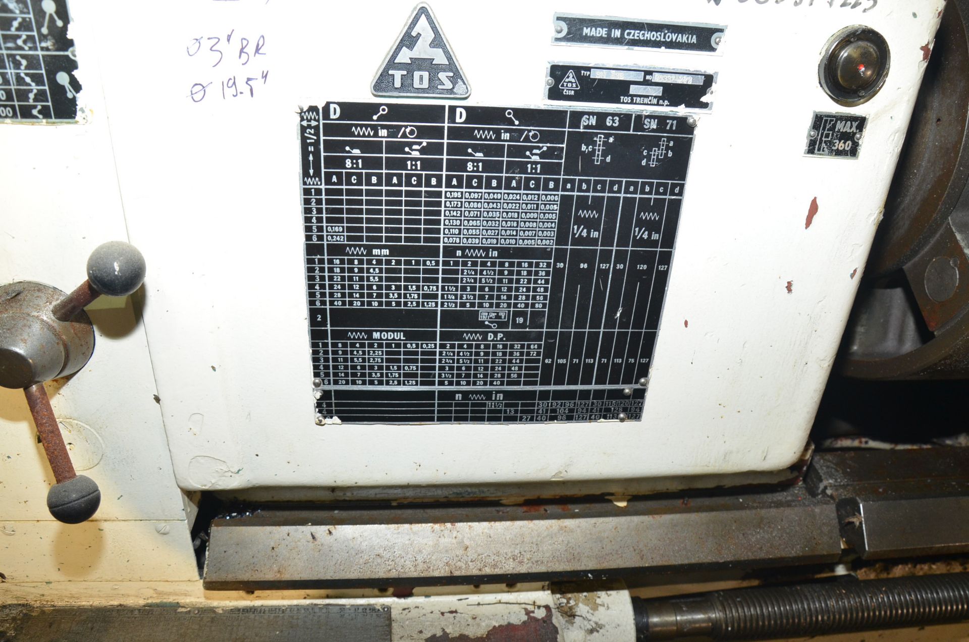 TOS SN63B GAP BED ENGINE LATHE WITH 25" SWING OVER BED, 28" SWING IN THE GAP, 120" DISTANCE - Image 6 of 12