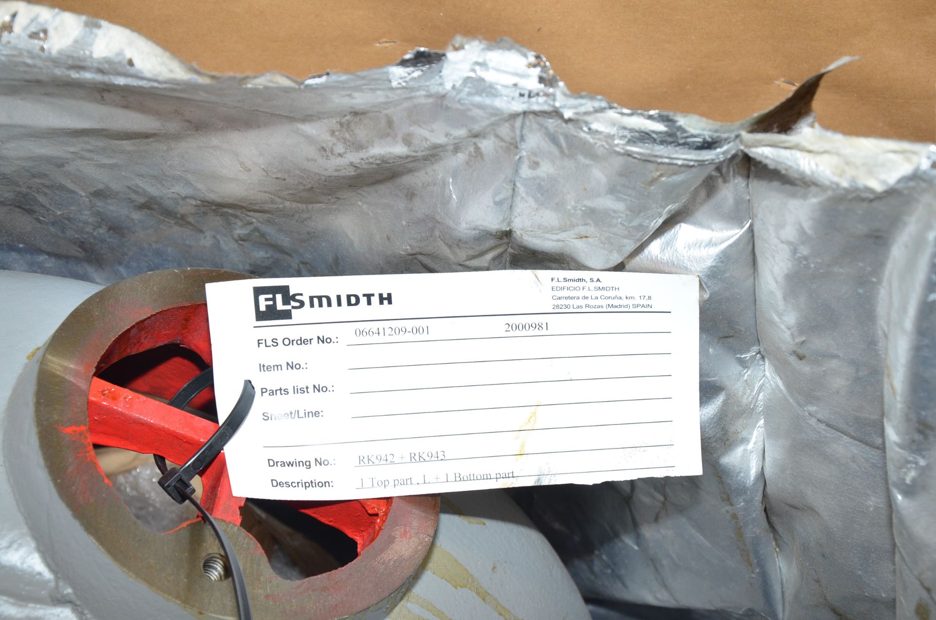 FLSMITH RK942+RK943 HOUSING, S/N N/A [RIGGING FEES FOR LOT #1375 - $60 USD PLUS APPLICABLE TAXES] - Image 3 of 4