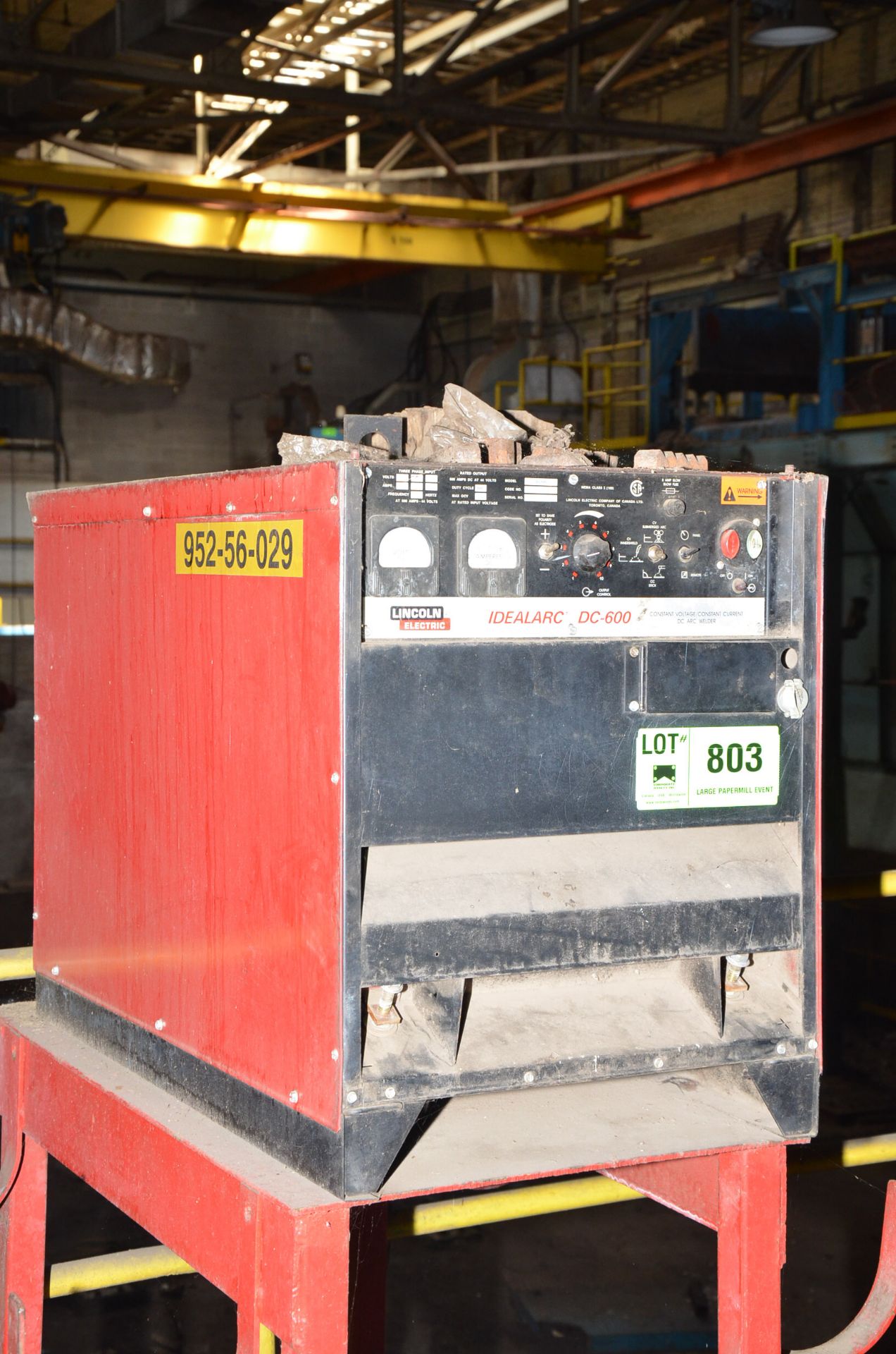 LINCOLN IDEALARC 600 WELDING POWER SOURCE, S/N N/A [RIGGING FEES FOR LOT #803 - $125 USD PLUS - Image 2 of 3