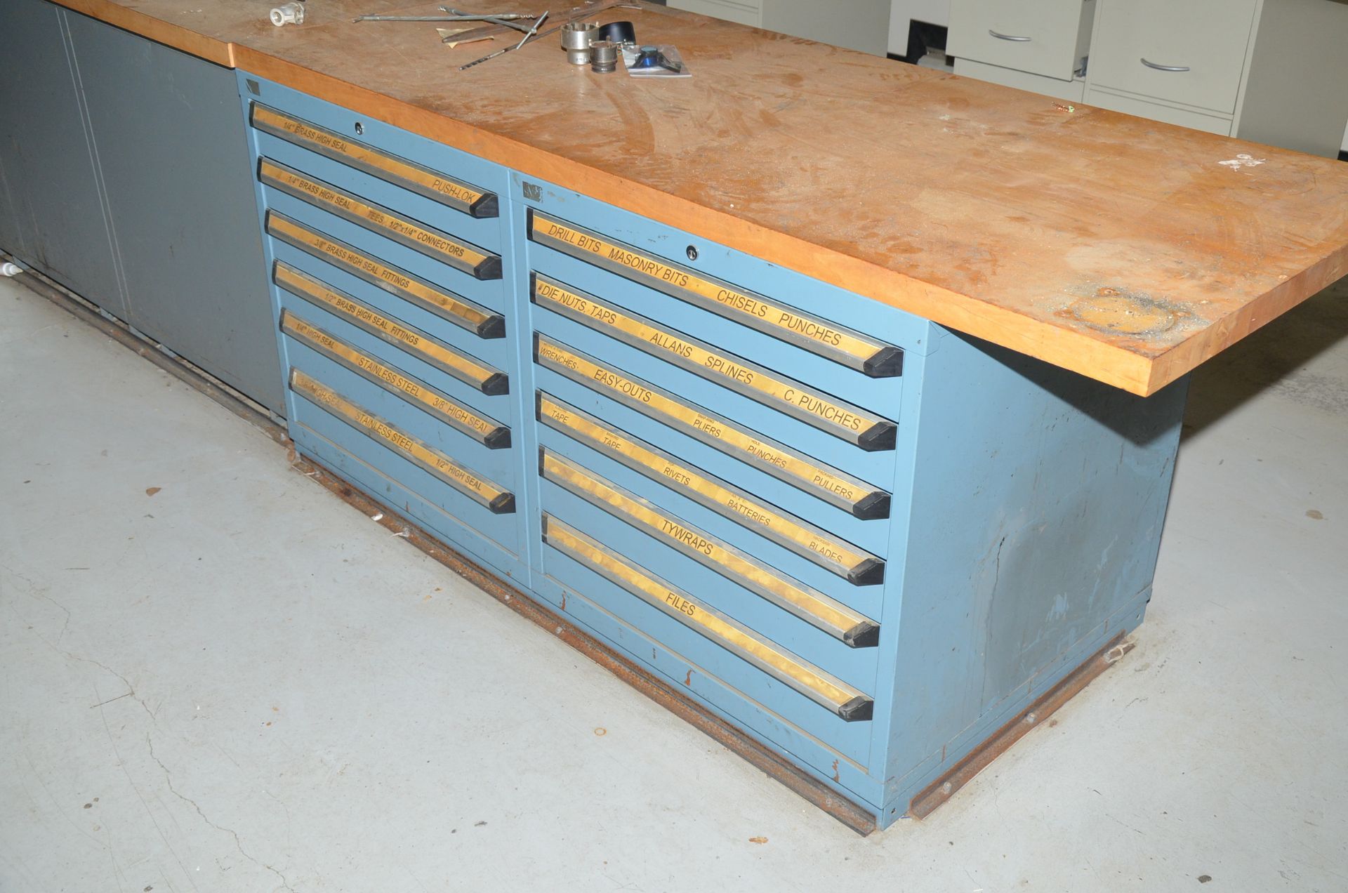 LOT/ ROUSSEAU BUTCHER BLOCK WORK BENCHES WITH CONTENTS [RIGGING FEES FOR LOT #1197 - $200 USD PLUS - Image 10 of 15