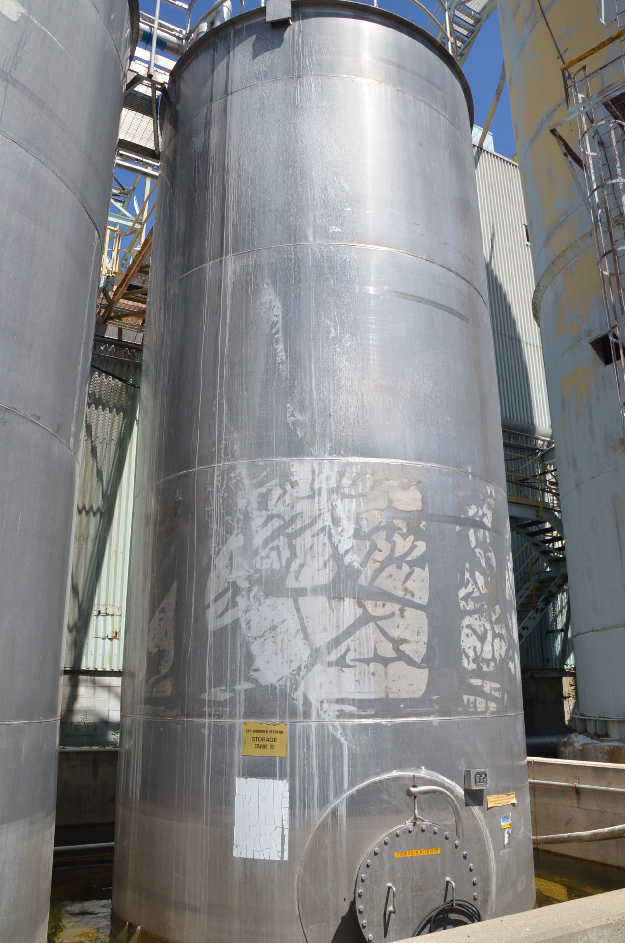 BOLGER STEEL FABRICATION STAINLESS STEEL HYDROGEN PEROXIDE HOLDING TANK, S/N 5825.A [RIGGING FEES - Image 2 of 3