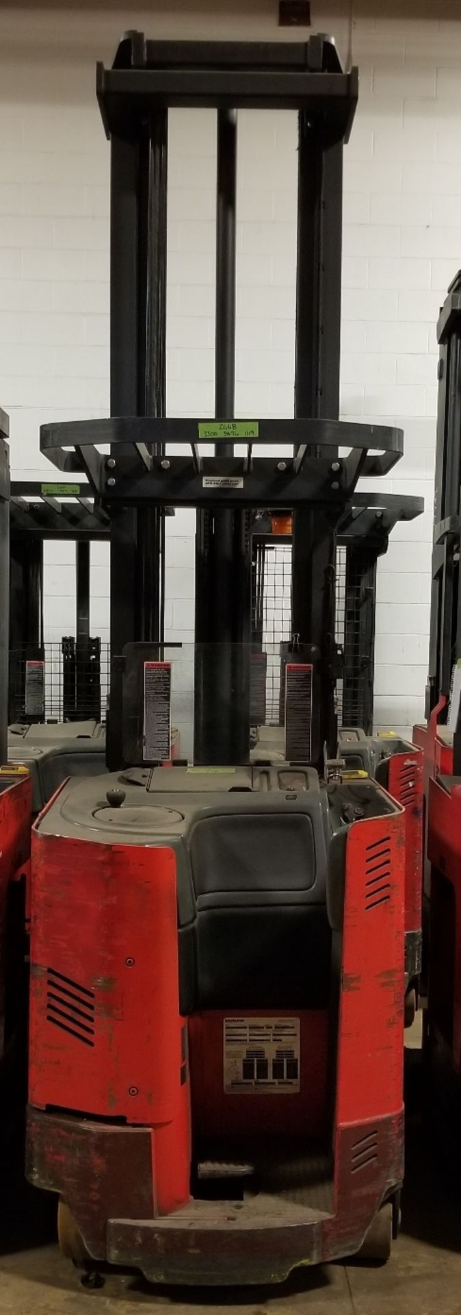 RAYMOND (2003) EZ-R40TT 36V ELECTRIC REACH TRUCK WITH 4000 LB. CAPACITY, 321" MAX. VERTICAL LIFT,