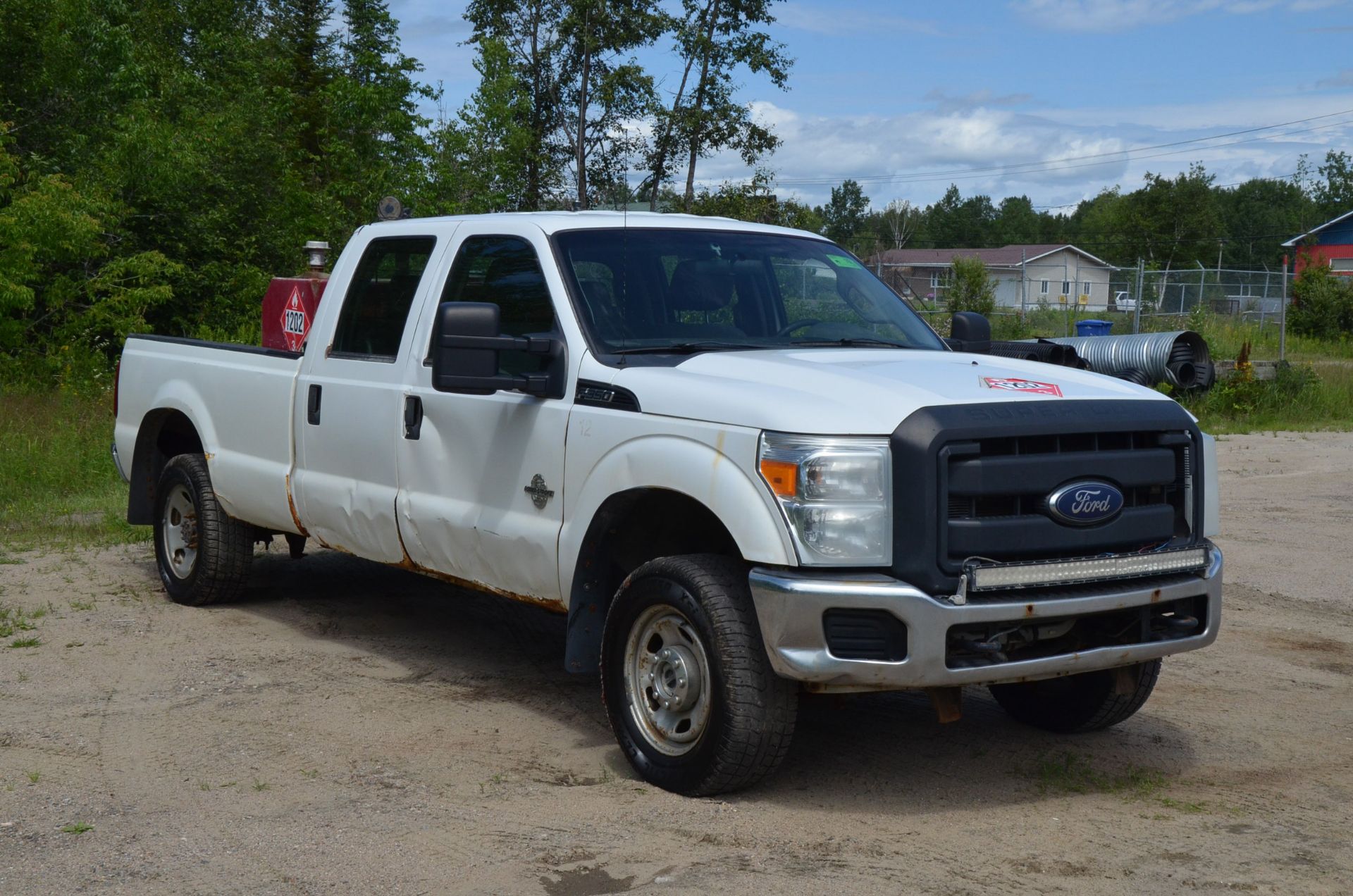 FORD (2012) F350 XLT CREW CAB PICKUP TRUCK WITH POWERSTROKE 6.7LITER TURBO DIESEL ENGINE, AUTO - Image 6 of 16