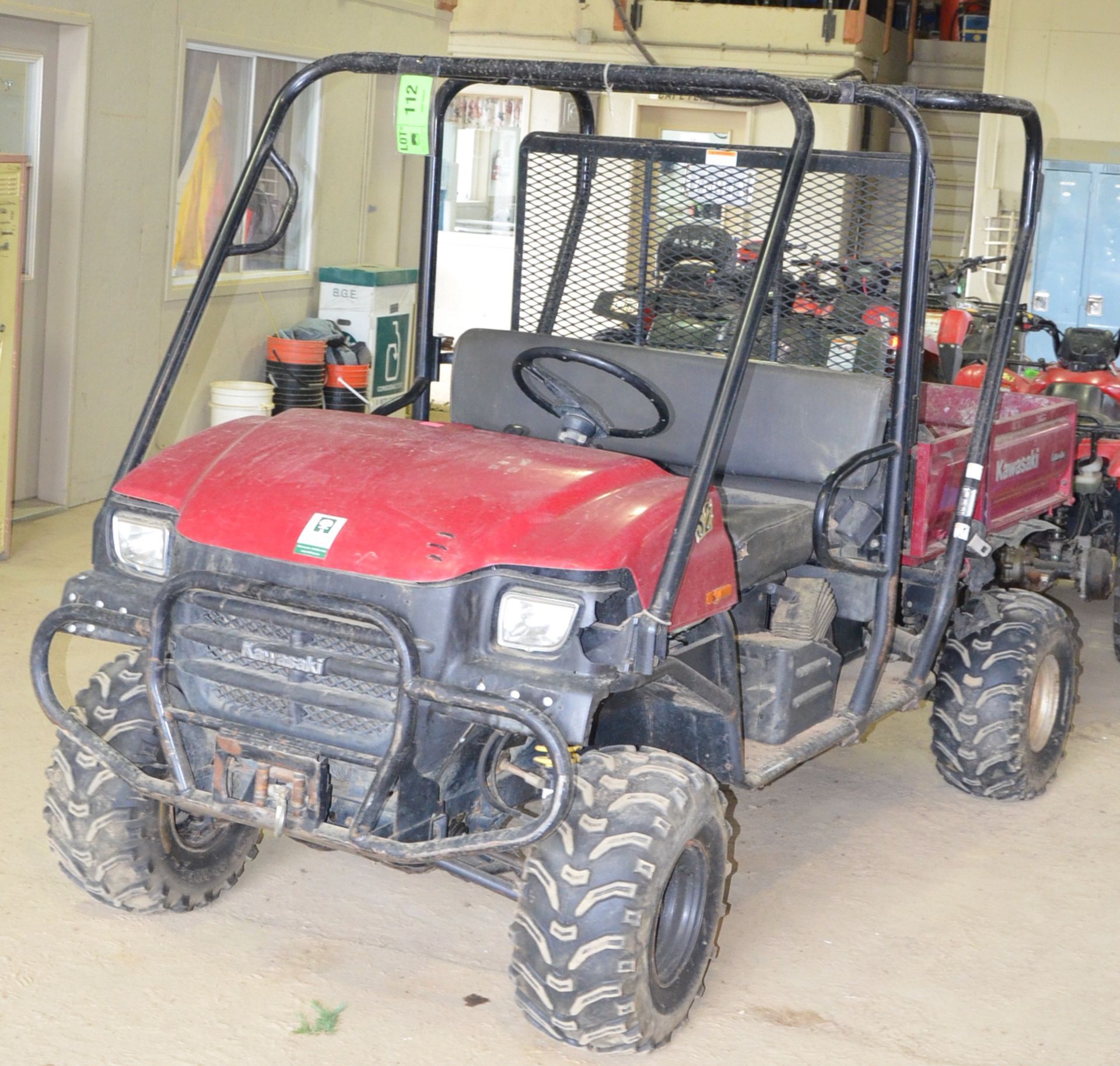 KAWASAKI (2006) MULE 3010 KAF620J 4X4 SIDE-BY-SIDE ATV WITH, 2+2 SEATING ARRANGEMENT, ROLL CAGE, - Image 2 of 3