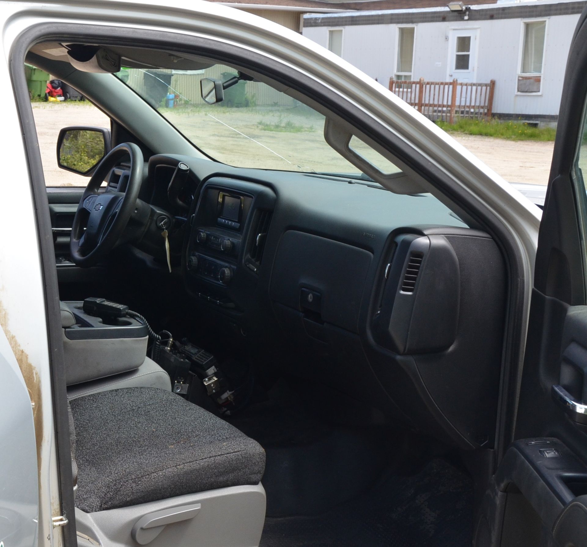 CHEVROLET (2015) SILVERADO 1500 LT EXTENDED CAB FOUR DOOR PICKUP TRUCK WITH 5.3LITER V8 GAS - Image 8 of 16