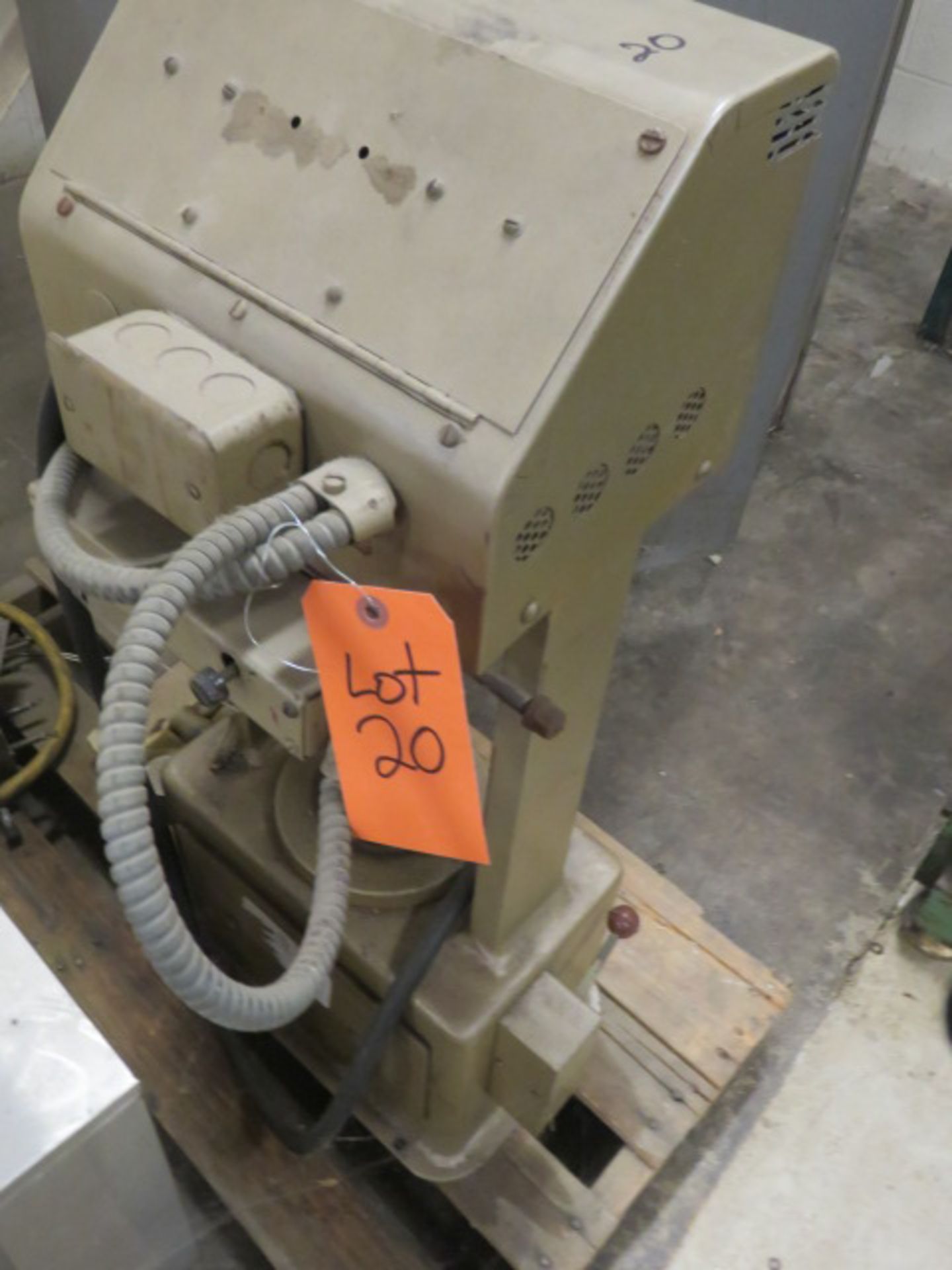 PASADENA MANUAL HEATED BENCH-TYPE HYDRAULIC PRESS, S/N: N/A [RIGGING FEES FOR LOT #20 - $50 USD PLUS - Image 4 of 4