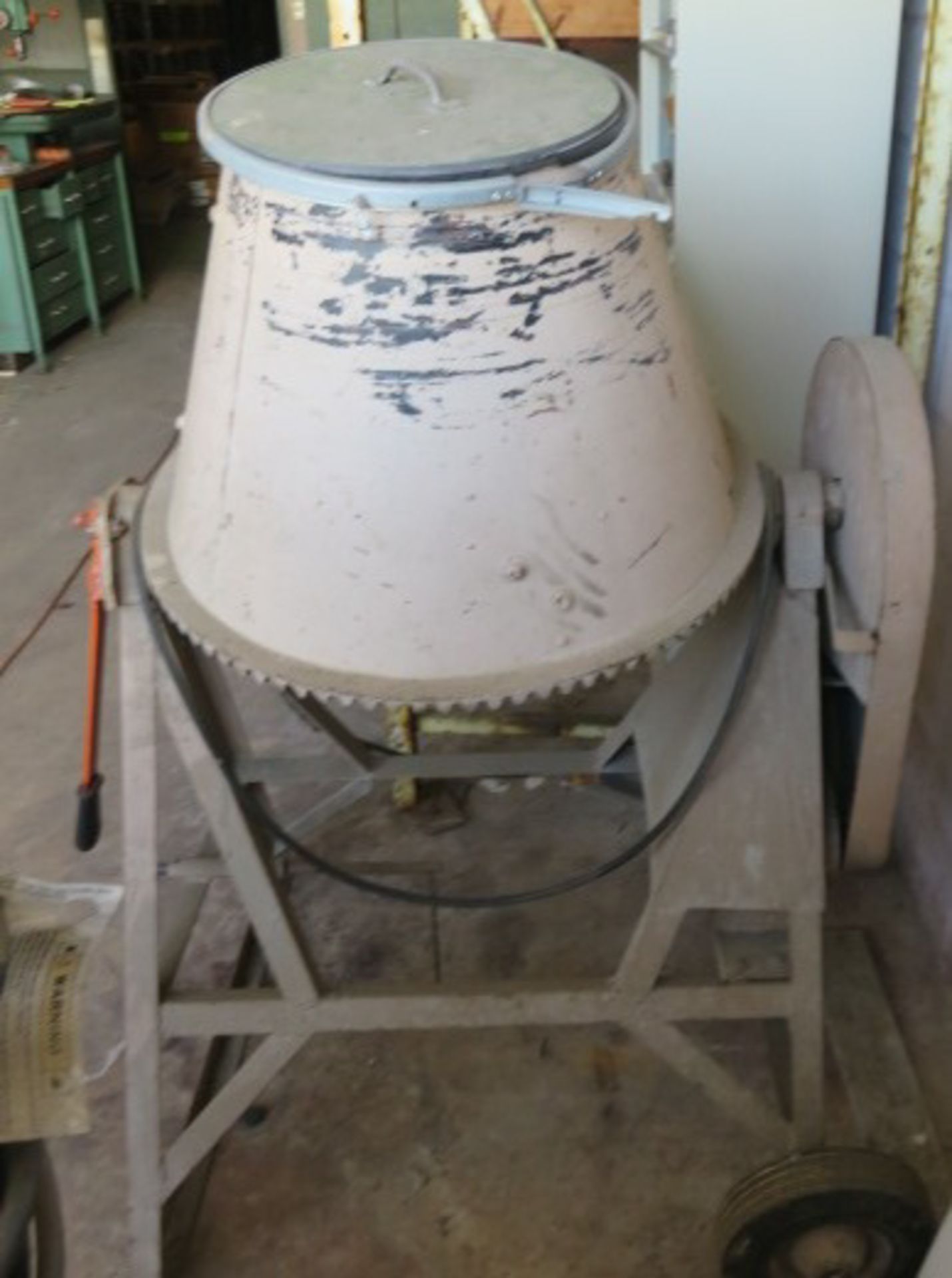 SEARS & ROEBUCK CEMENT MIXER [RIGGING FEES FOR LOT #1 - $50 USD PLUS APPLICABLE TAXES] - Image 2 of 2