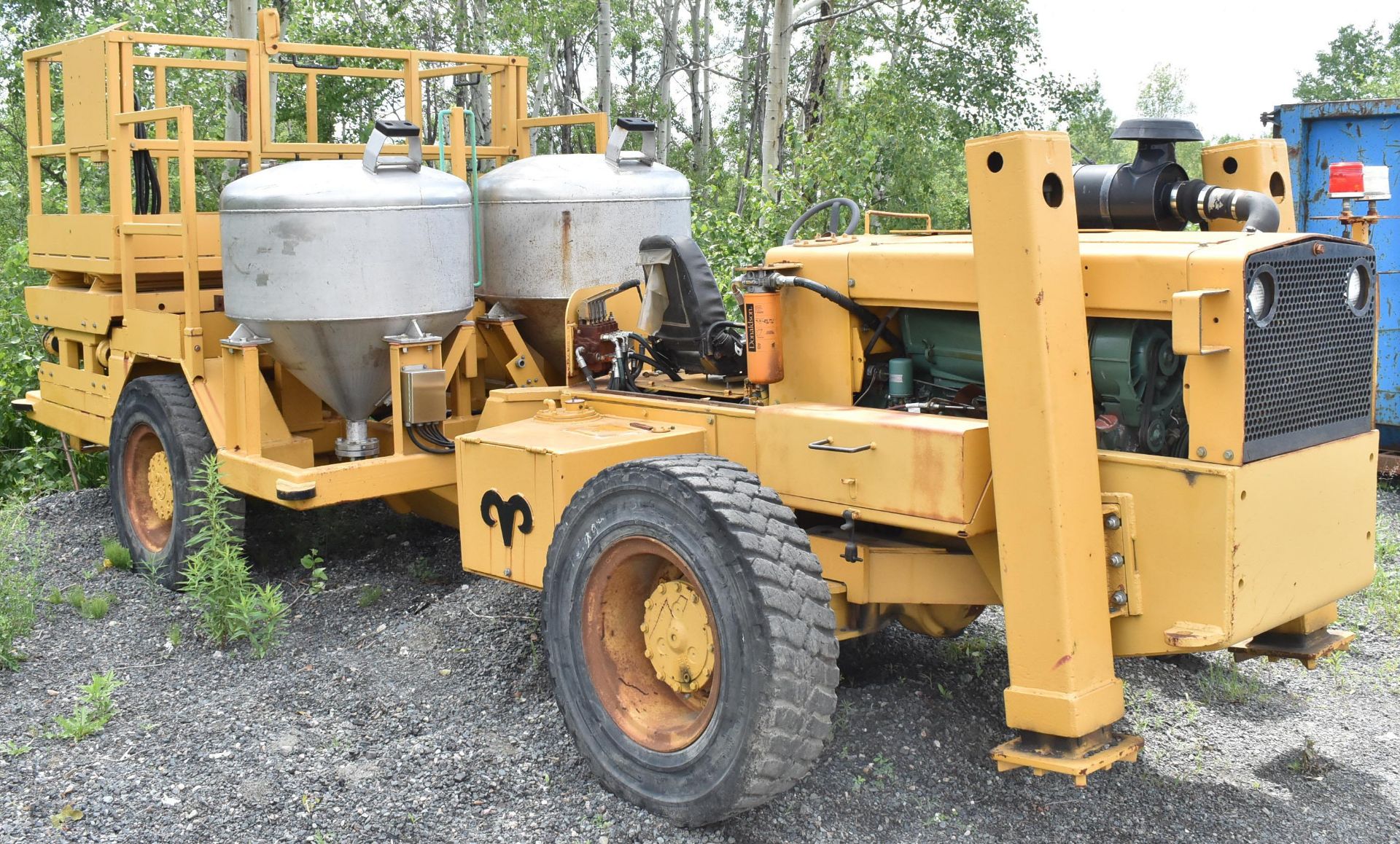 MARCOTTE M40R-SS HEAVY DUTY ANFO LOADER TRUCK WITH DEUTZ DIESEL ENGINE, (2) SAS LTD (2007) STAINLESS - Image 2 of 13