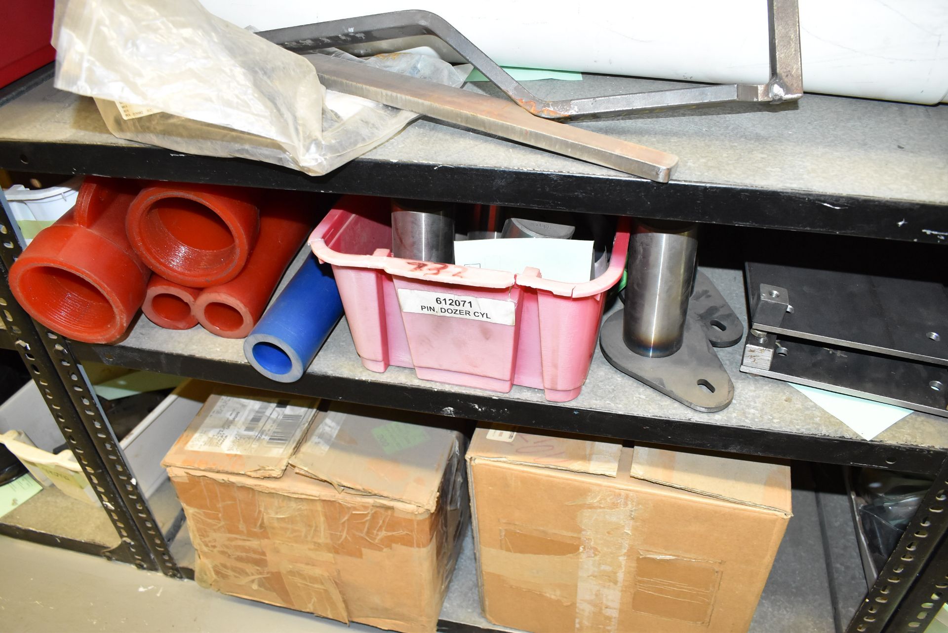 LOT/ CONTENTS OF SHELVES - INCLUDING AXLE HARDWARE, BRACKETS, BRAKE COMPONENTS, CONTROL BOX, DOZER - Image 8 of 9