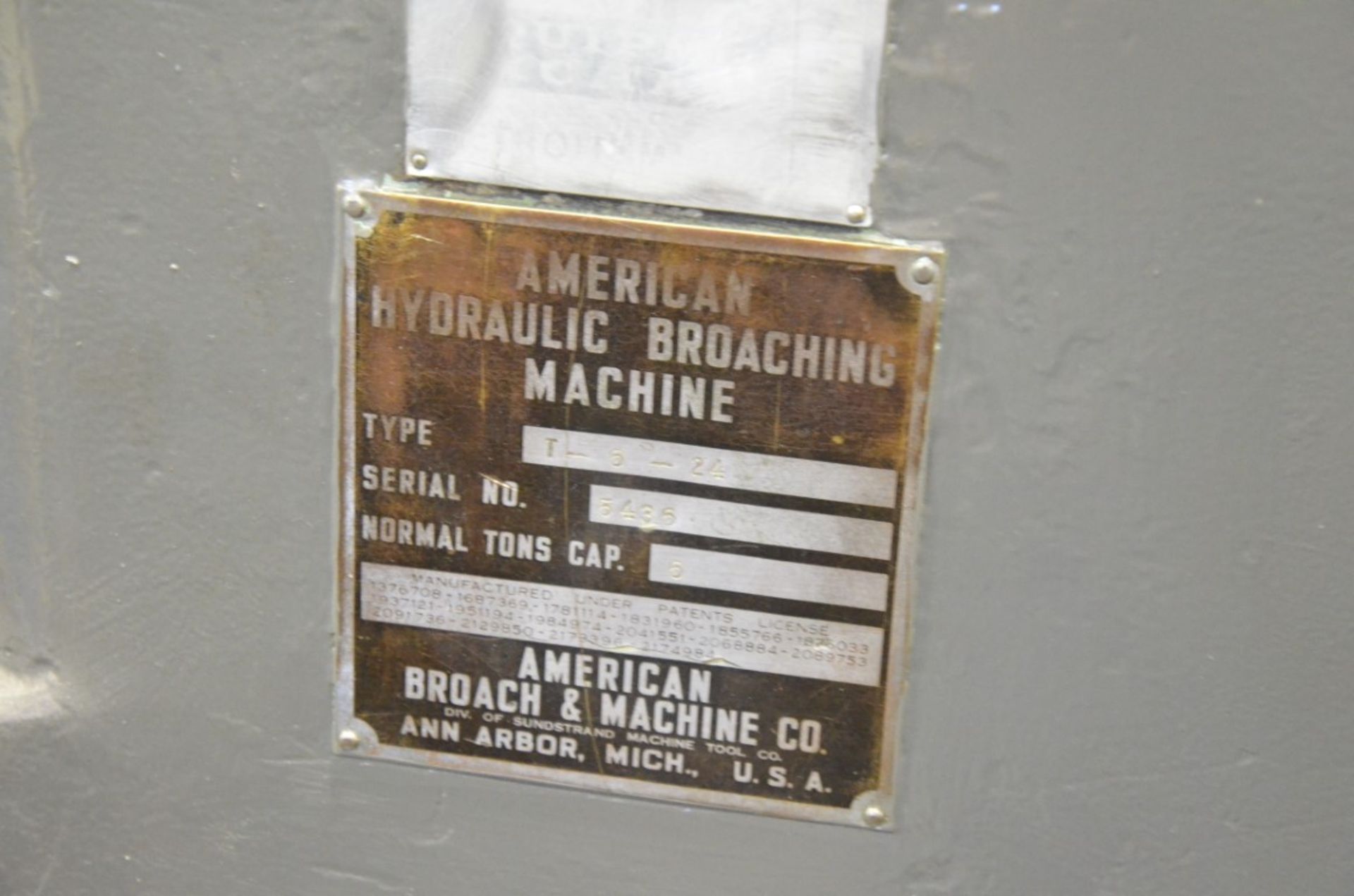 AMERICAN T-5-24 HYDRAULIC BROACHING MACHINE WITH 5 TON CAPACITY, S/N 5435 - Image 2 of 5