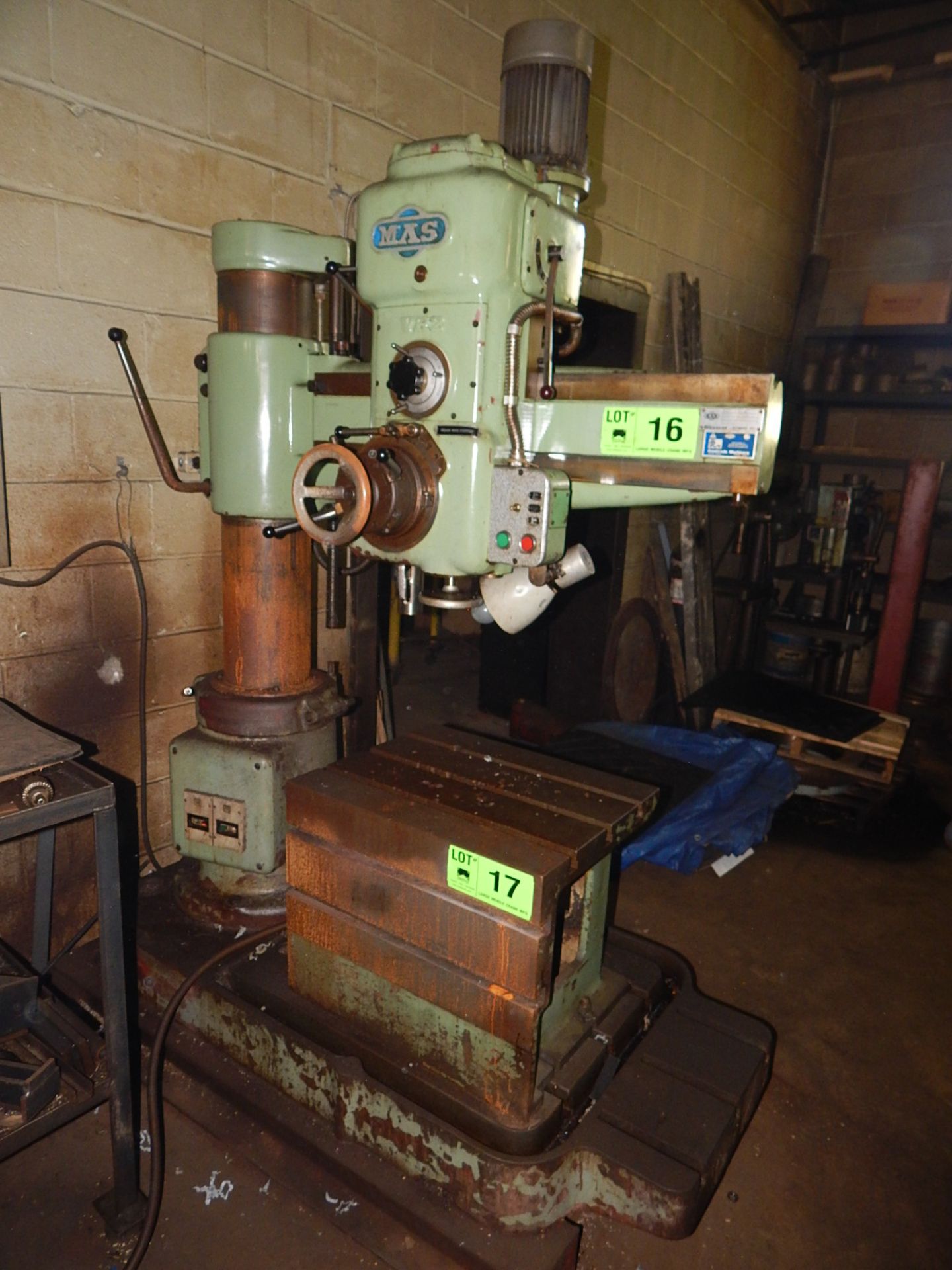 MAS VR2 2' RADIAL ARM DRILL WITH SPEEDS TO 4500 RPM, APPROX. 8" DIAMETER COLUMN, S/N: 4760 (CI)