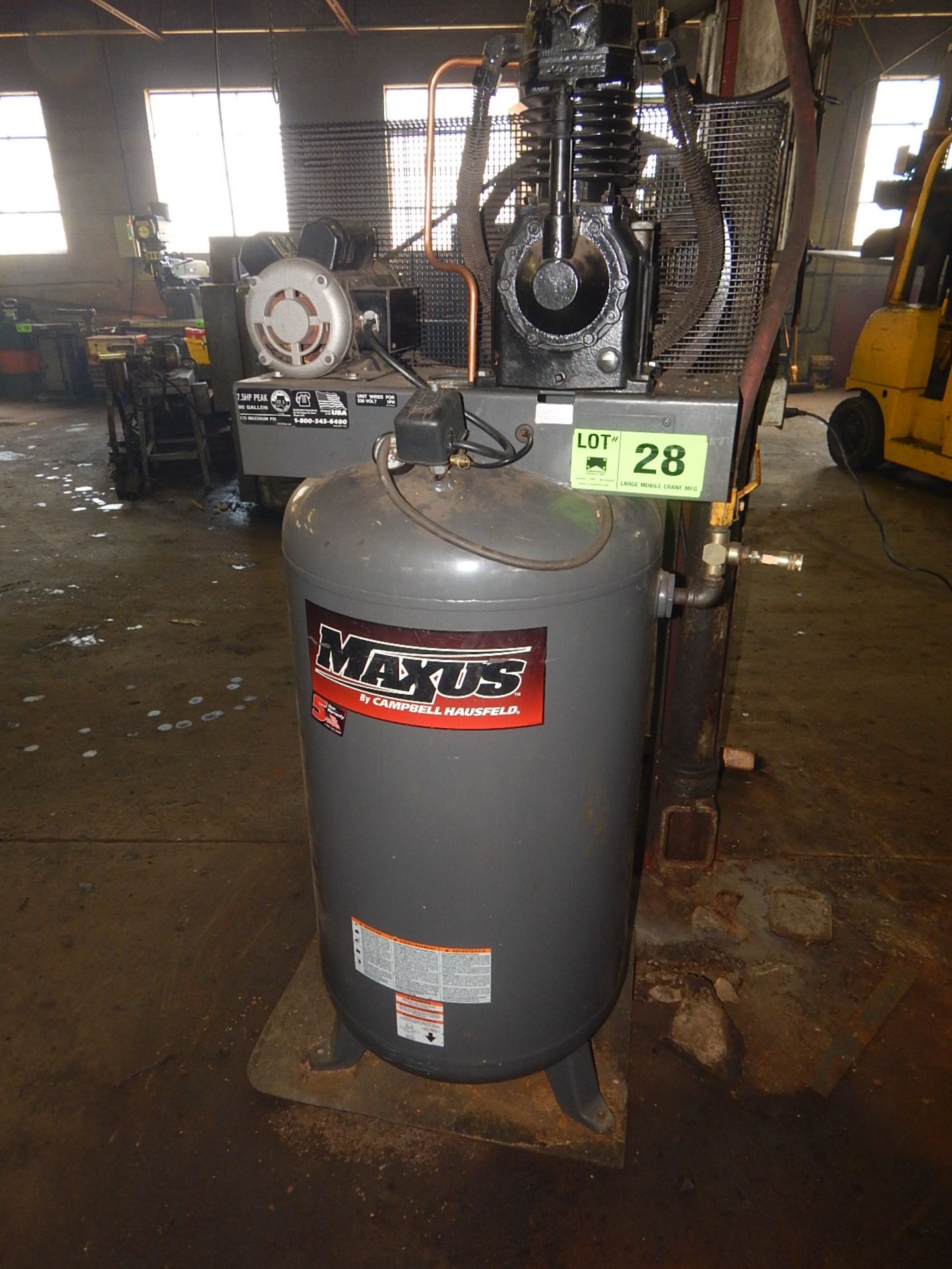 CAMPBELL-HAUSFELD MAXUS UPRIGHT TANK-MOUNTED AIR COMPRESSOR WITH 7.5 HP, 80 GAL. CAPACITY, S/N:
