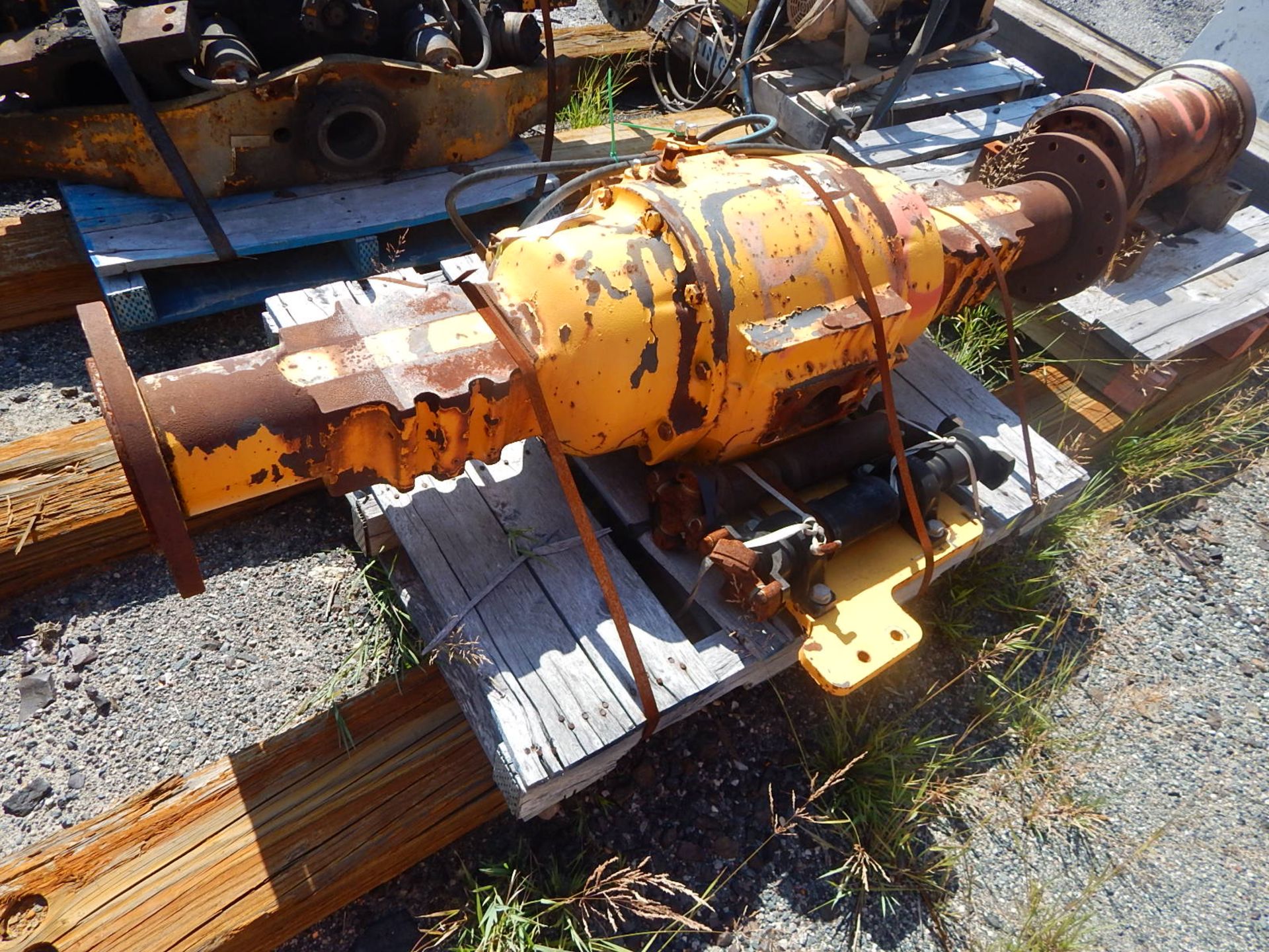 AXLE (CMD YARD) - Image 2 of 2