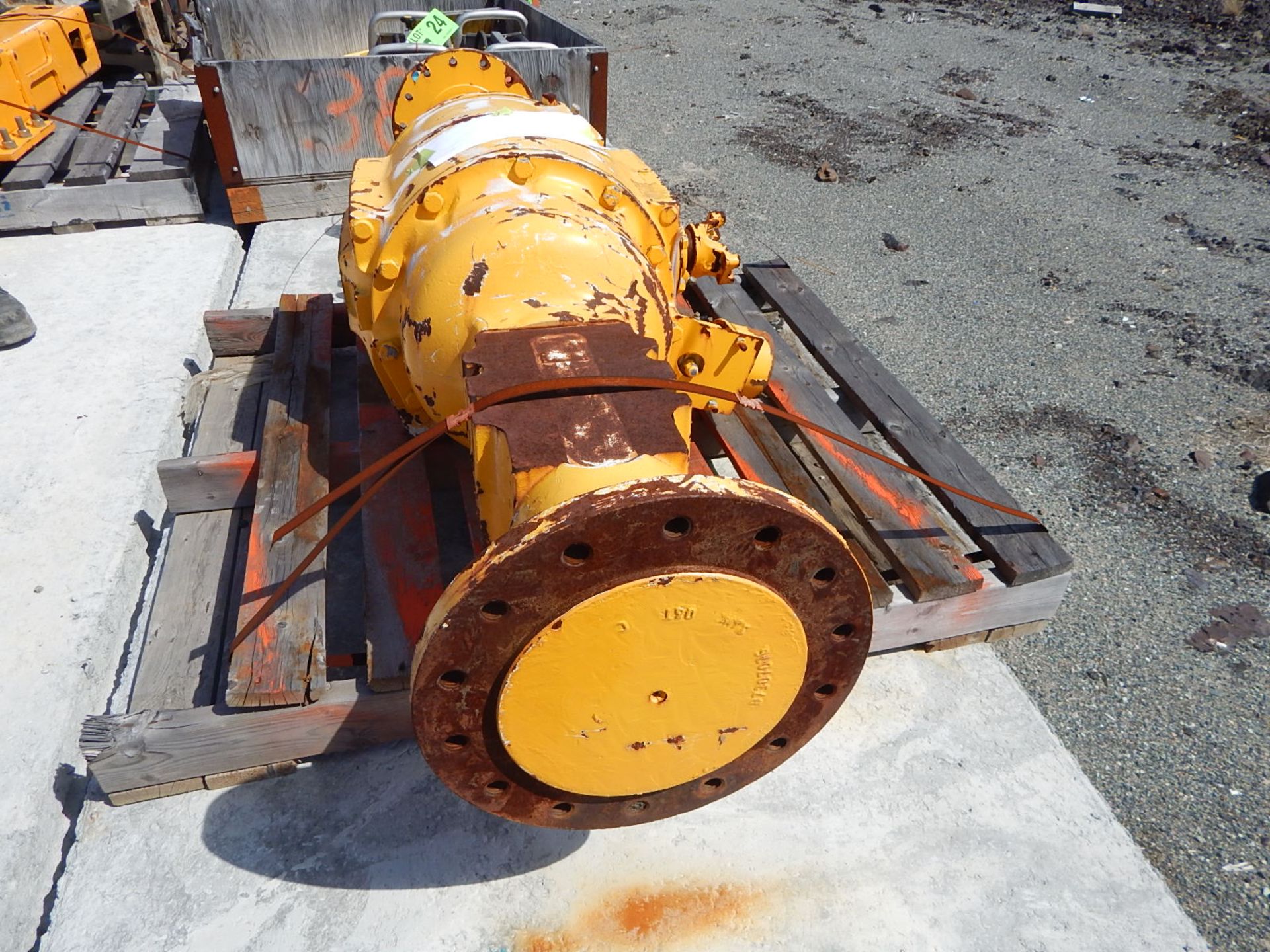 AXLE (CMD YARD) - Image 2 of 3