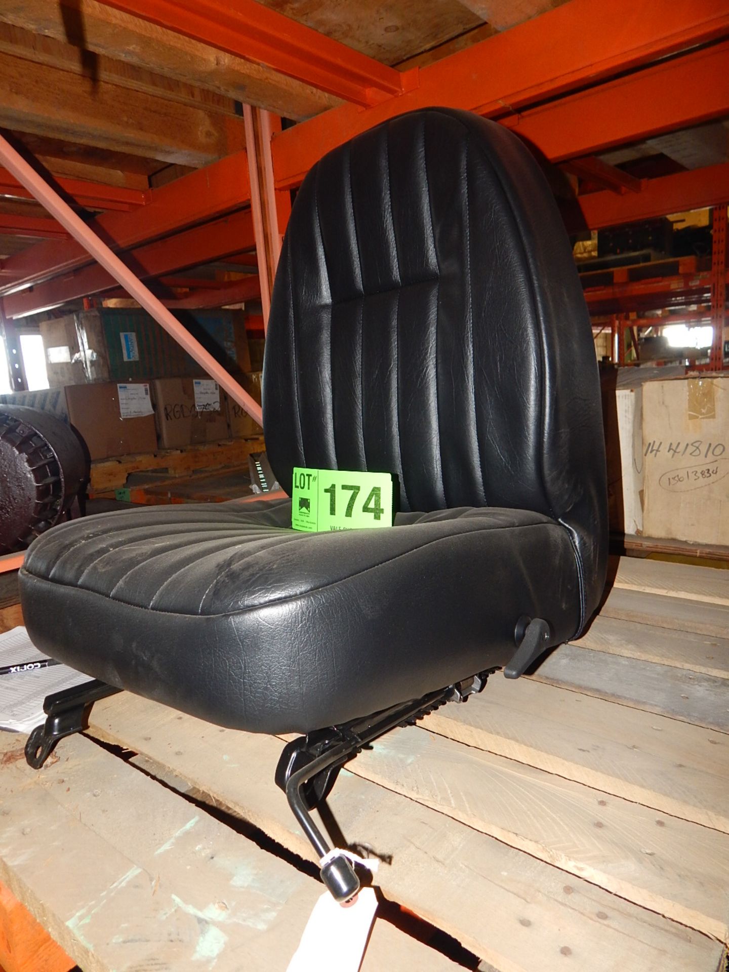 LOT/ TOYOTA SEAT ASSEMBLY (CMD WAREHOUSE) - Image 2 of 2