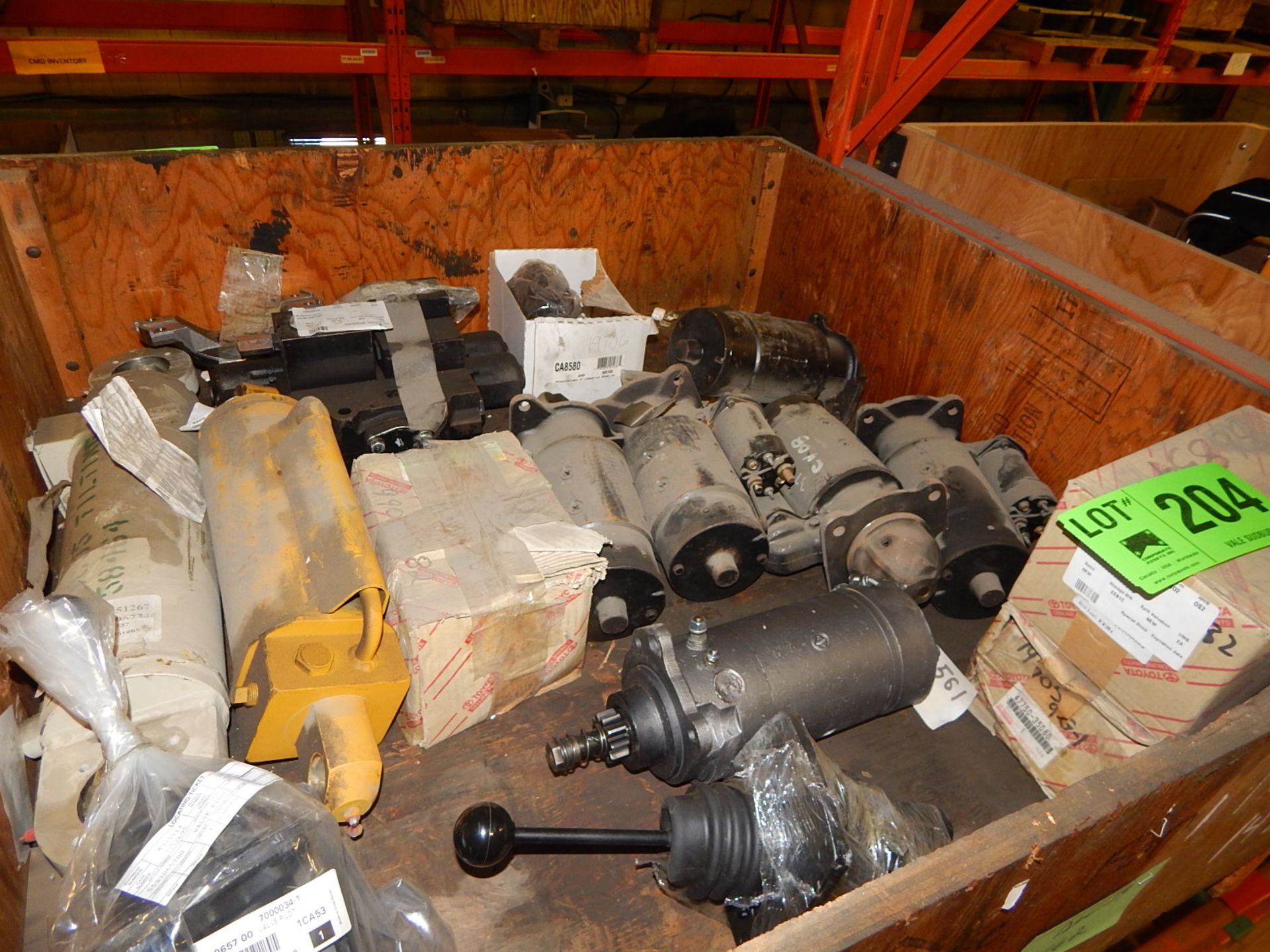 LOT/ MOBILE PARTS (CMD WAREHOUSE) - Image 2 of 2