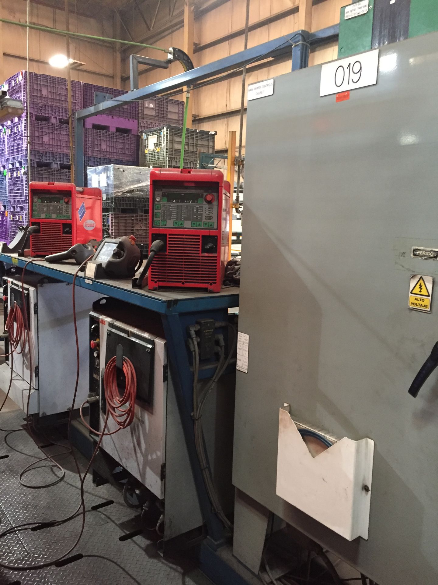 LOT/ CELL-19 ABB-FRONIUS ROBOTIC WELDING CELL CONSISTING OF (2) ABB IRB-1600 WELDING ROBOTS WITH ABB