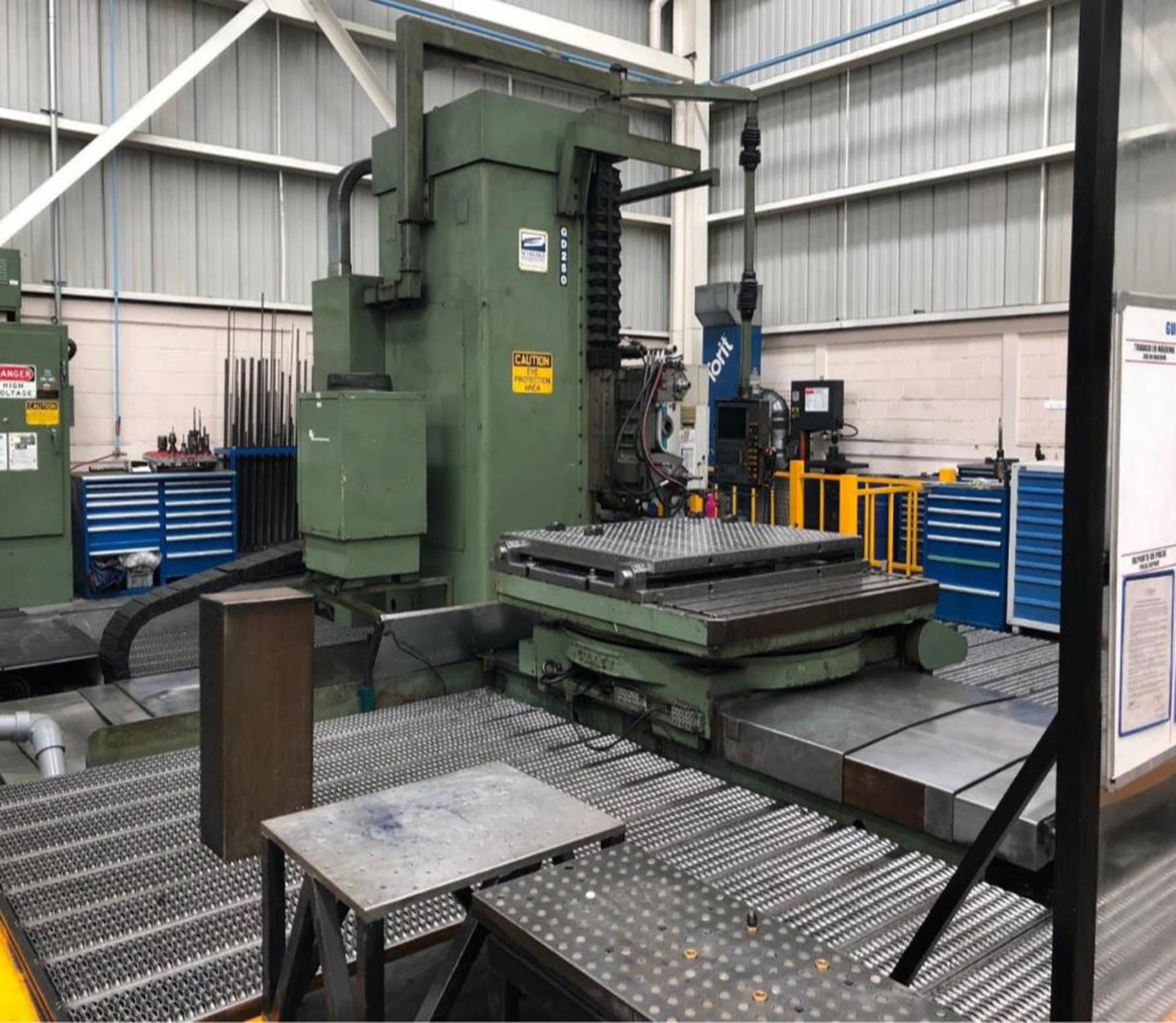 SCHIENKE GD250L 4-AXIS CNC GUN DRILL WITH HEIDENHAIN ITNC530 CNC CONTROL (RETROFIT 2009), 120"X72"