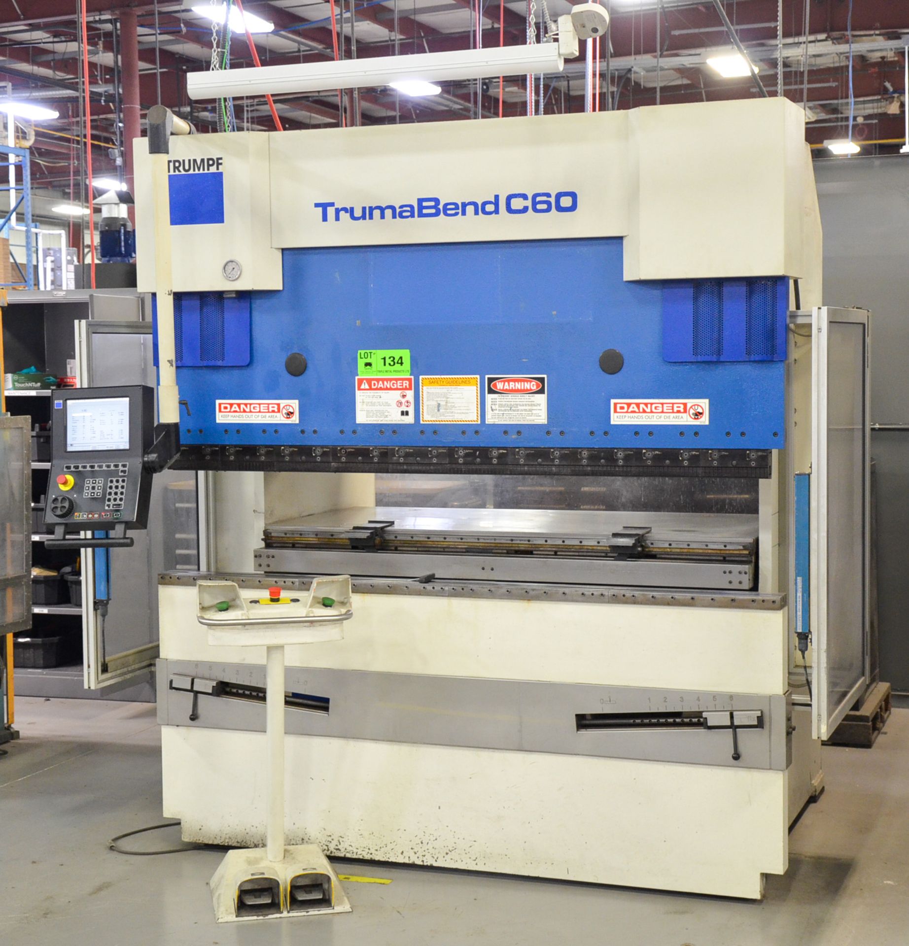 TRUMPF (2002) TRUMABEND C60 CNC 4 AXIS HYDRAULIC BRAKE PRESS WITH TRUMPF CNC CONTROL, 60 TON