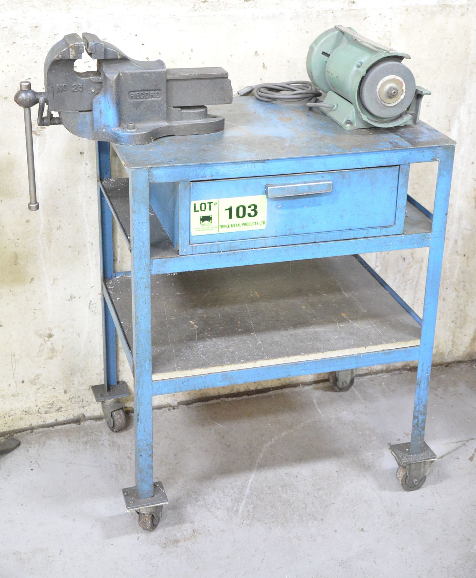 LOT/ ROLLING WORK BENCH WITH DOUBLE END GRINDER AND VISE