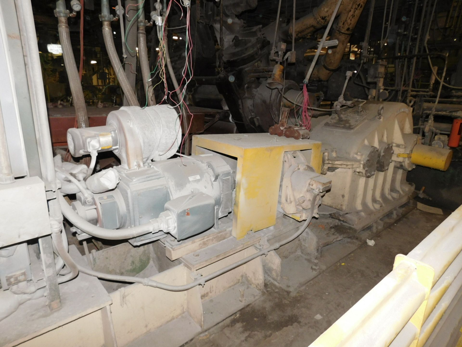 CALENDAR WITH NEW ROLLS, GEARBOX, MOTOR, S/N: N/A [RIGGING FEE FOR LOT #40A - $4000 USD PLUS - Image 5 of 8