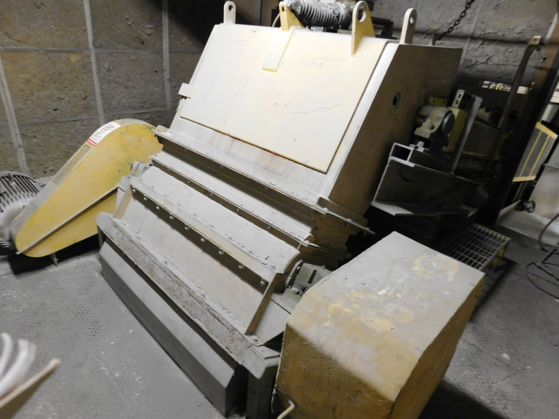 40 HP SCRAP BREAKER WITH DIVERTING CHUTE, S/N: N/A [RIGGING FEE FOR LOT #37 - $1000 USD PLUS