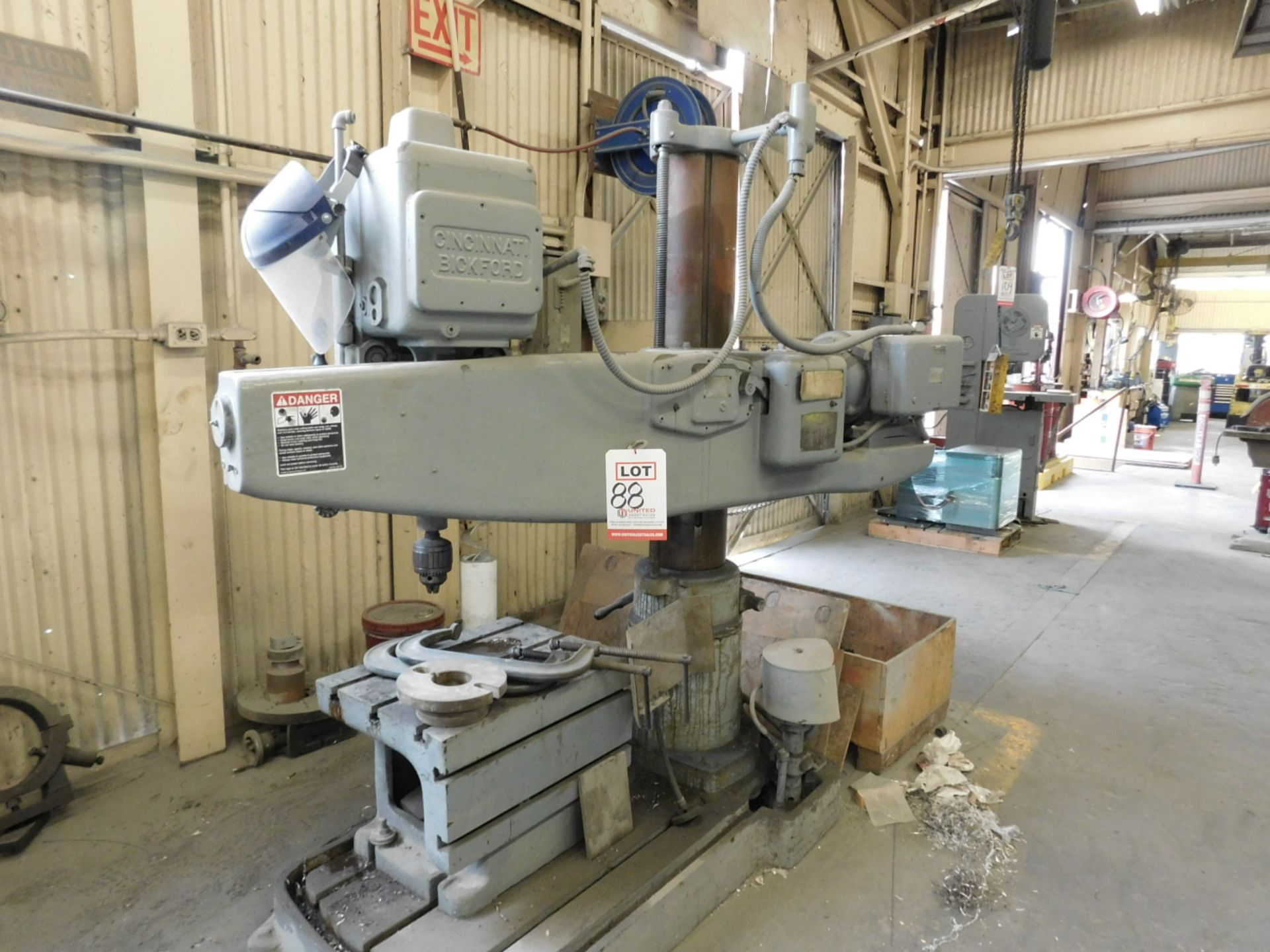 CINCINNATI BICKFORD 4' X 11" RADIAL DRILL, S/N: 1R-793 [RIGGING FEE FOR LOT #88 - $250 USD PLUS