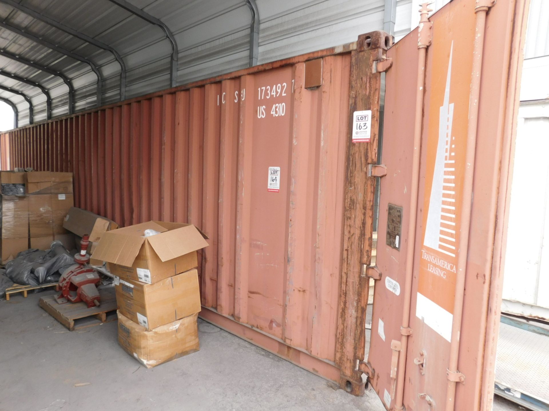 40' SHIPPING CONTAINER (NO CONTENTS) [RIGGING FEE FOR LOT #163 - $250 USD PLUS APPLICABLE TAXES]