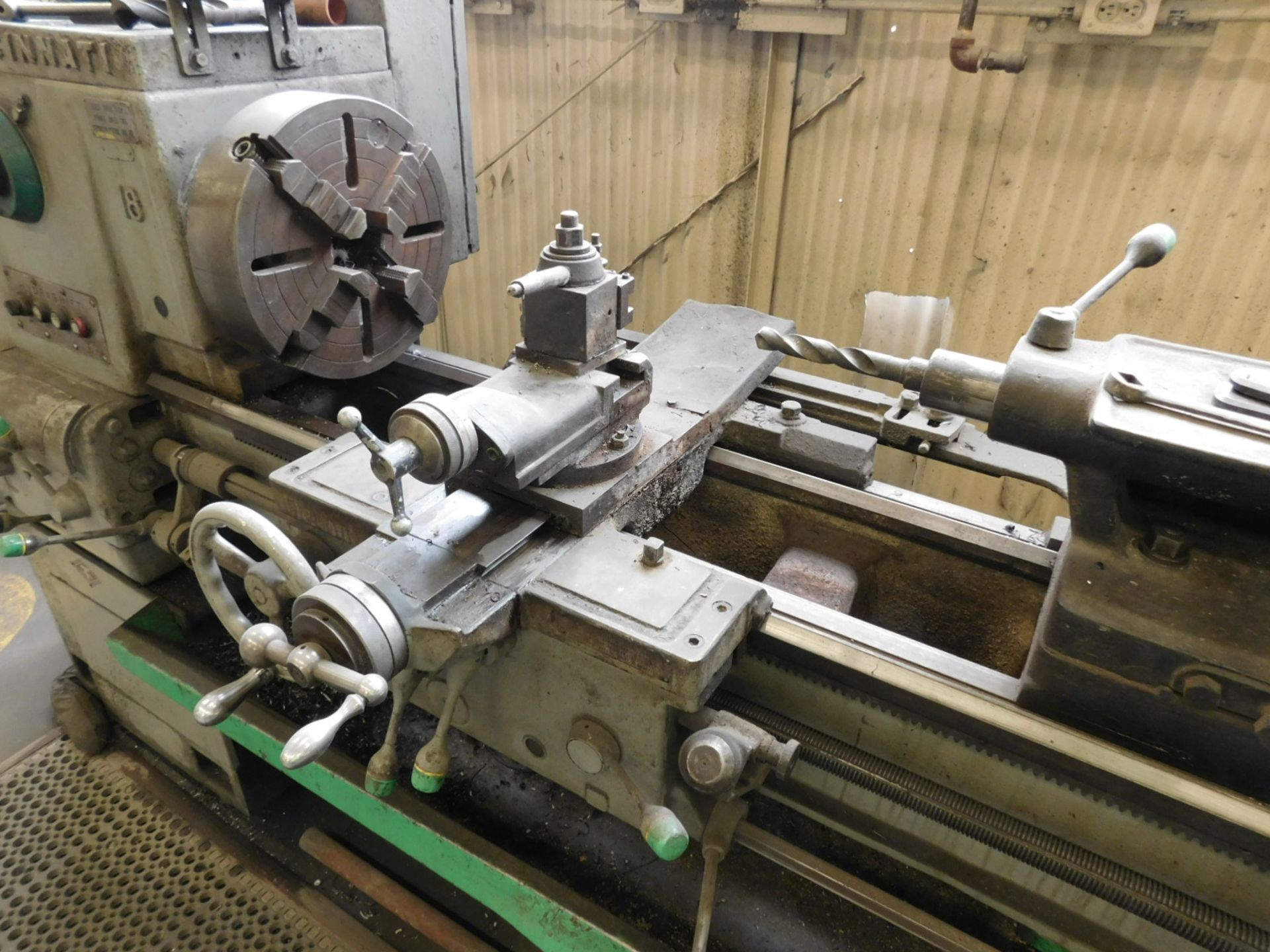 CINCINNATI 18 LATHE WITH 15" 4-JAW CHUCK, TAILSTOCK, (3) STEADY REST, 12" 3-JAW CHUCK, S/N: N/A [ - Image 3 of 6