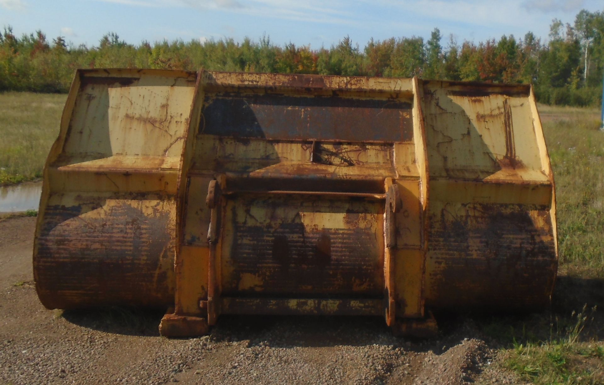 CRAIG 10' WHEEL LOADER BUCKET - Image 2 of 2