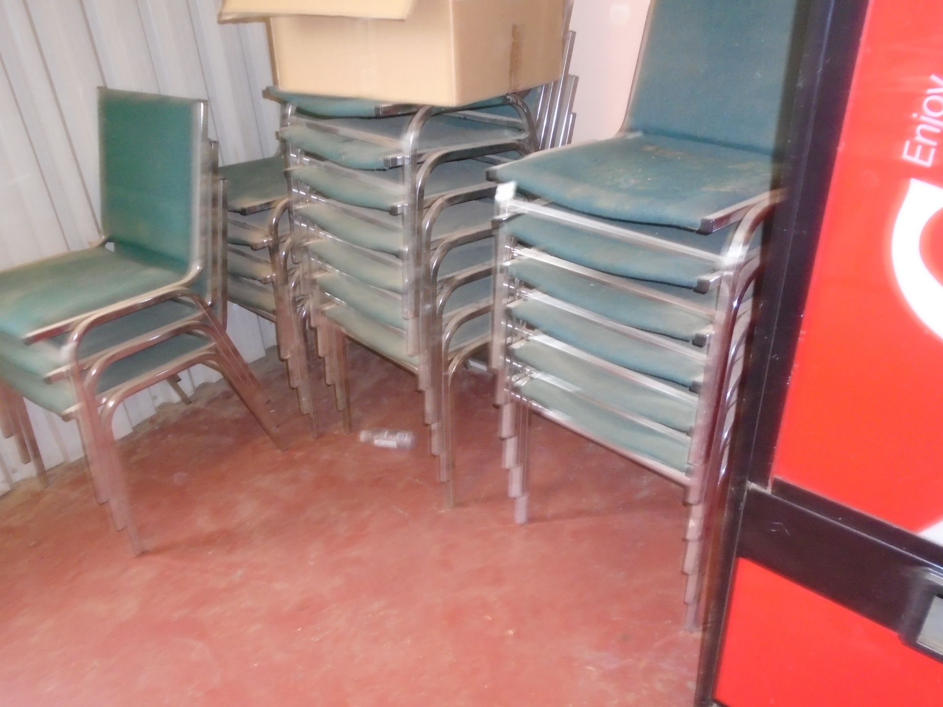 LOT/ LUNCHROOM TABLES & CHAIRS (APPROX. 40 CHAIRS & 5 TABLES) - Image 2 of 2