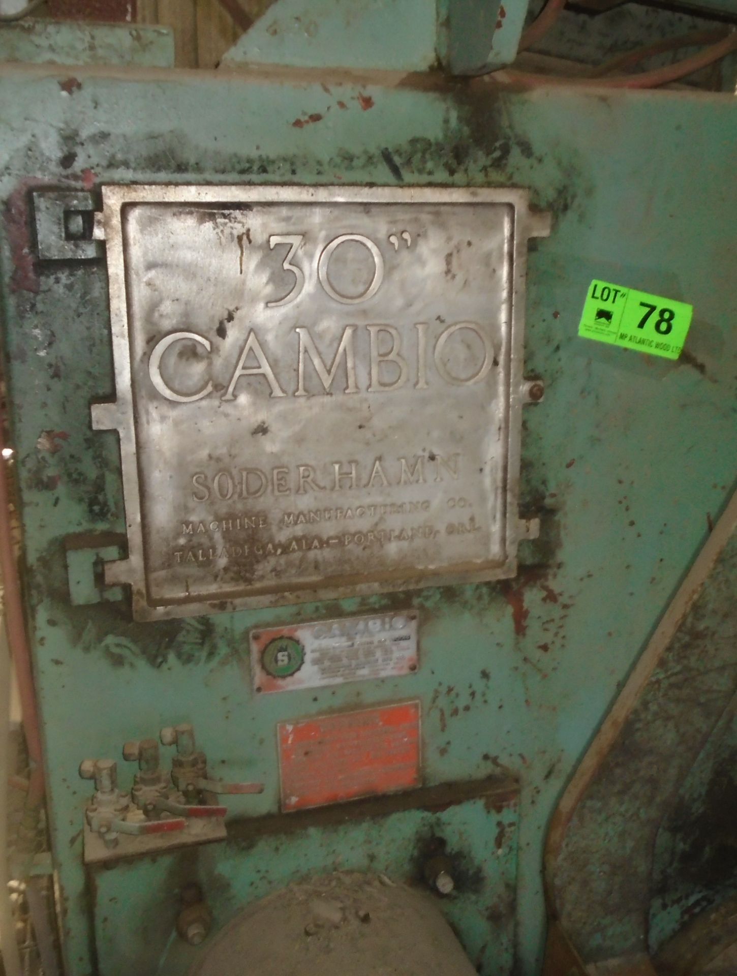 CAMBIO 30" RING DEBARKER WITH (5) TOOL ROTOR, SELF-CENTERING INFEED, APPROX. 50 HP, OPERATOR - Image 6 of 7