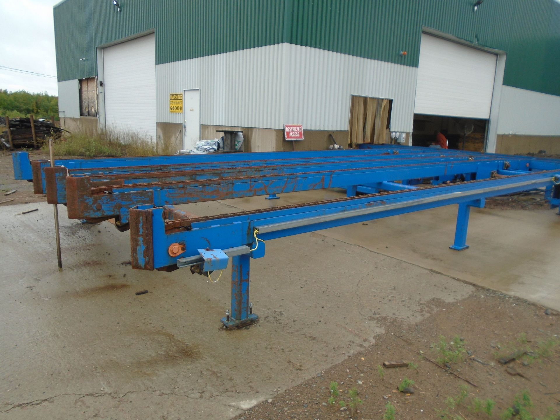 INOTECH (2015) 16' STACKER WITH 13' (5) CHAIN INFEED/TRANSFER CONVEYOR, UNSCRAMBLER WITH 17'W (15) - Image 4 of 8