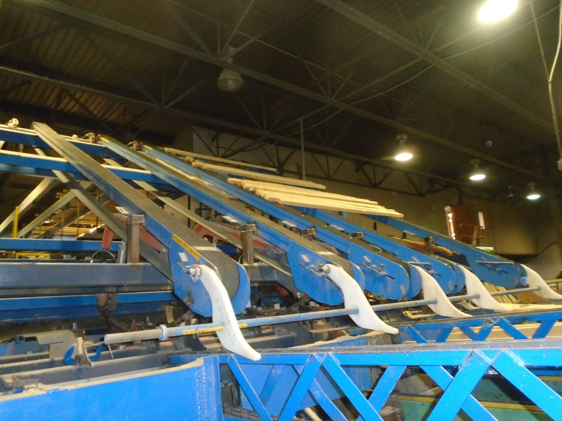 PHL (5) CHAIN DECLINE TRANSFER CONVEYOR WITH 81-X SIZE LUG CHAIN, ELECTRICAL MOTORIZATION AND - Image 2 of 2