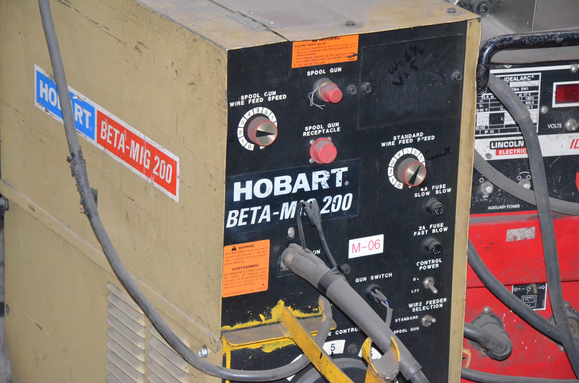 HOBART BETAMIG 200 PORTABLE DIGITAL MIG WELDER WITH CABLES AND GUN, S/N N/A [RIGGING FEE FOR LOT #20 - Image 3 of 3