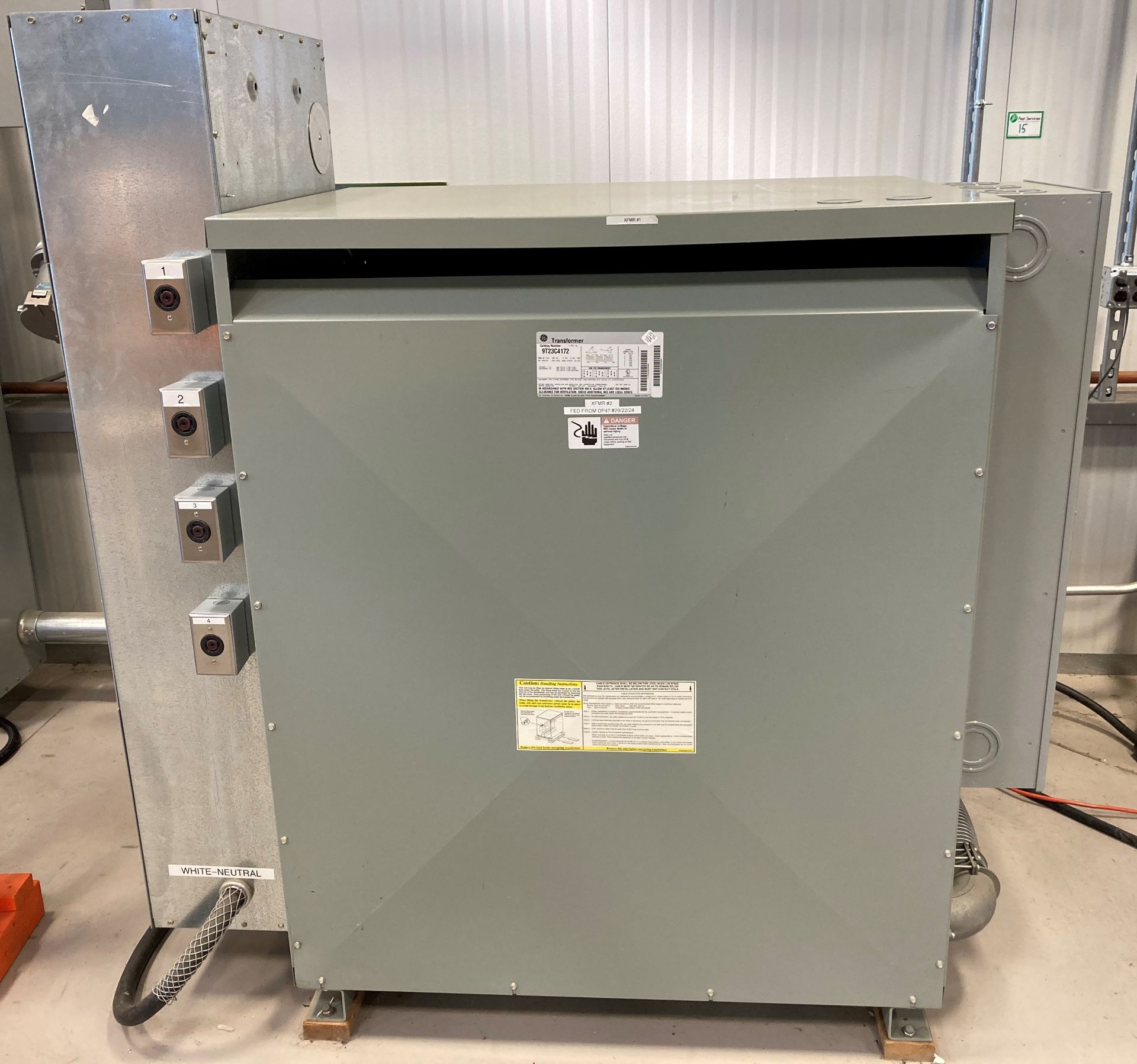 GE TRANSFORMER 500 KVA, 480V/219V, 3 PHASE [RIGGING FEES FOR LOT# 36 - $50 USD PLUS APPLICABLE