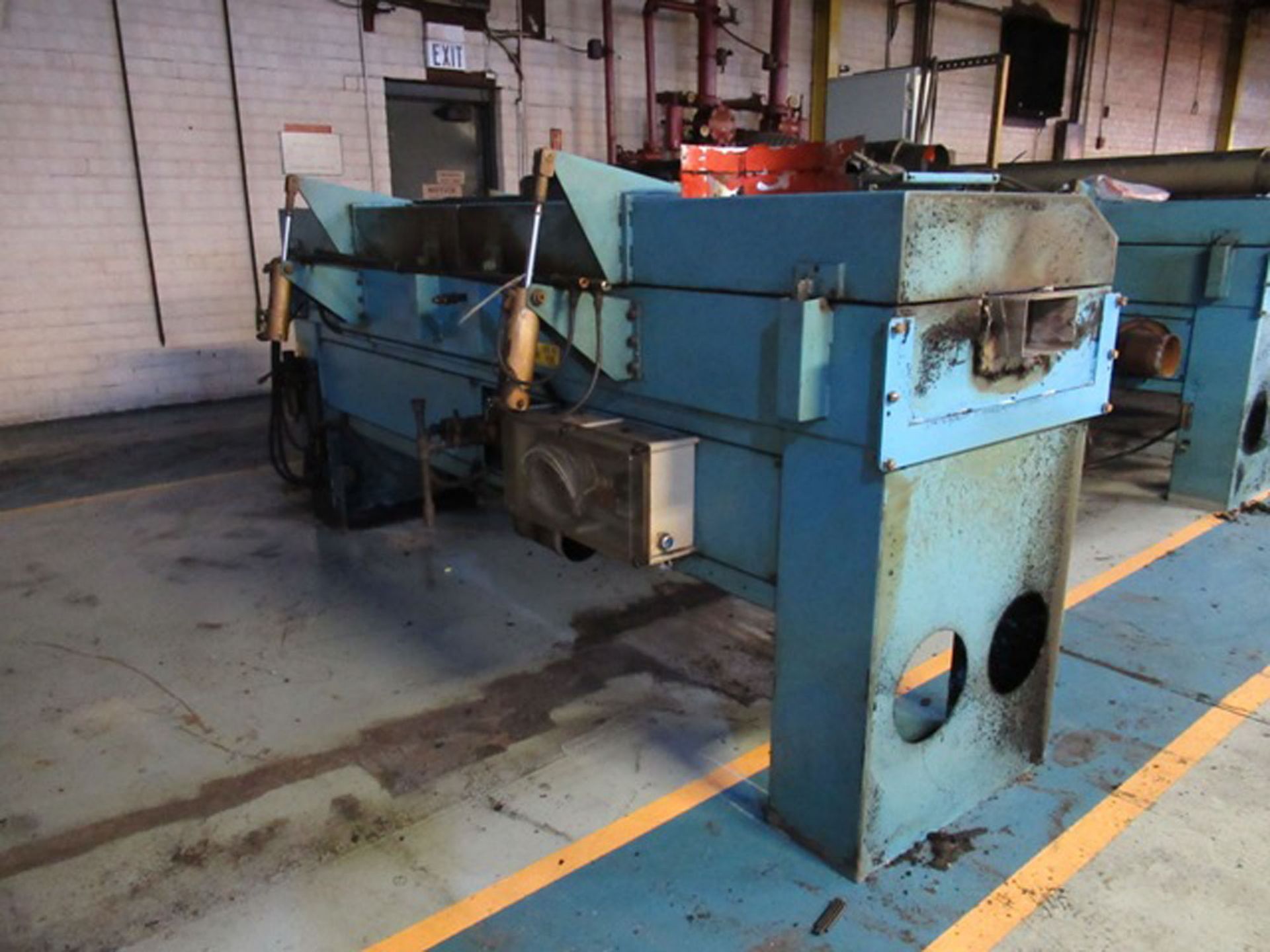 GERLACH 3M OVEN WITH 60KW KROMSCHRODER BURNERS, 8" X 4" PART OPENING, S/N: N/A (CI) [1005] ( - Image 5 of 6