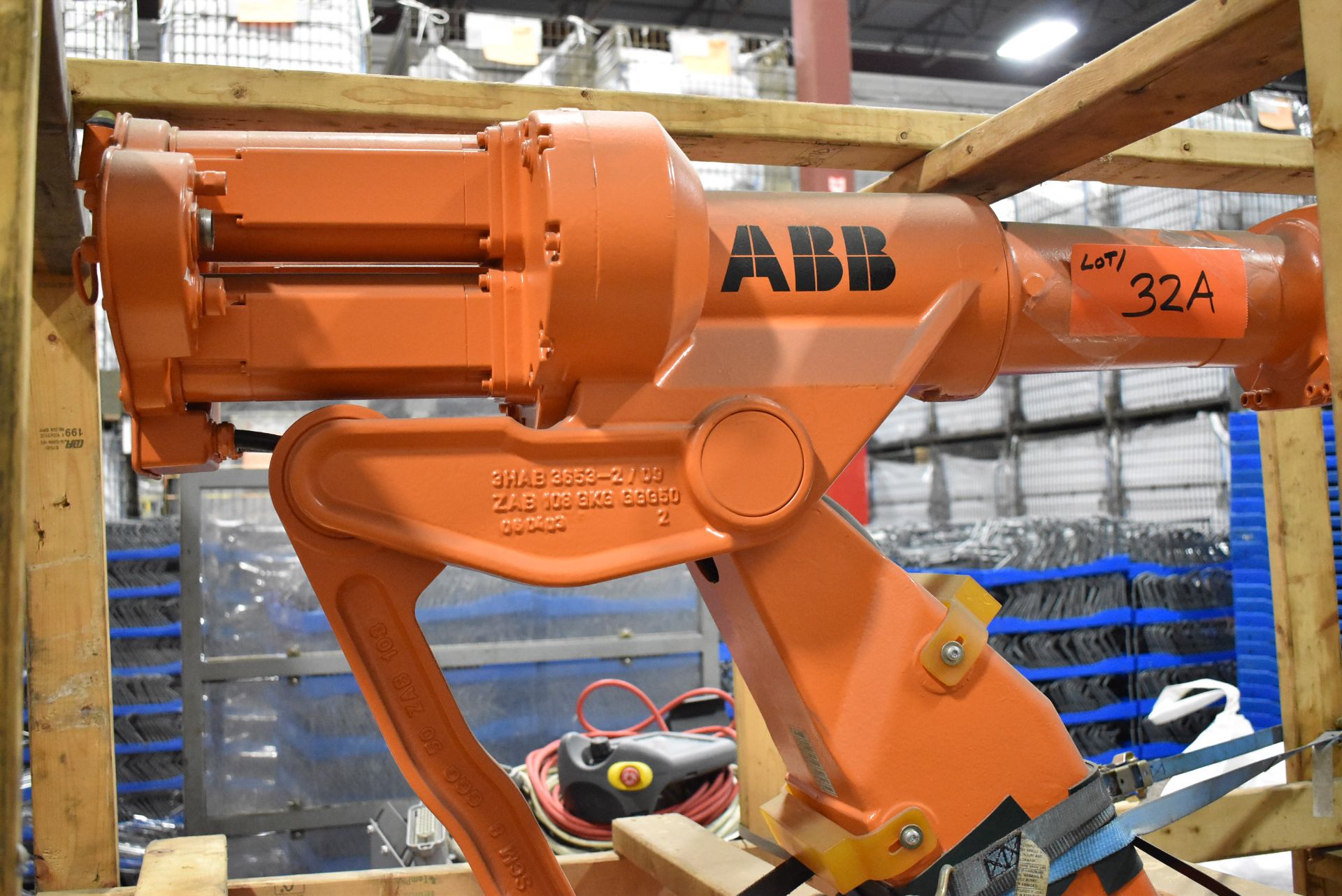 ABB (2006) IRB 4400 FOUNDRY PLUS 6 AXIS INDUSTRIAL ROBOT WITH ABB IRC5 CONTROL & TEACH PAD, S/N: - Image 3 of 9