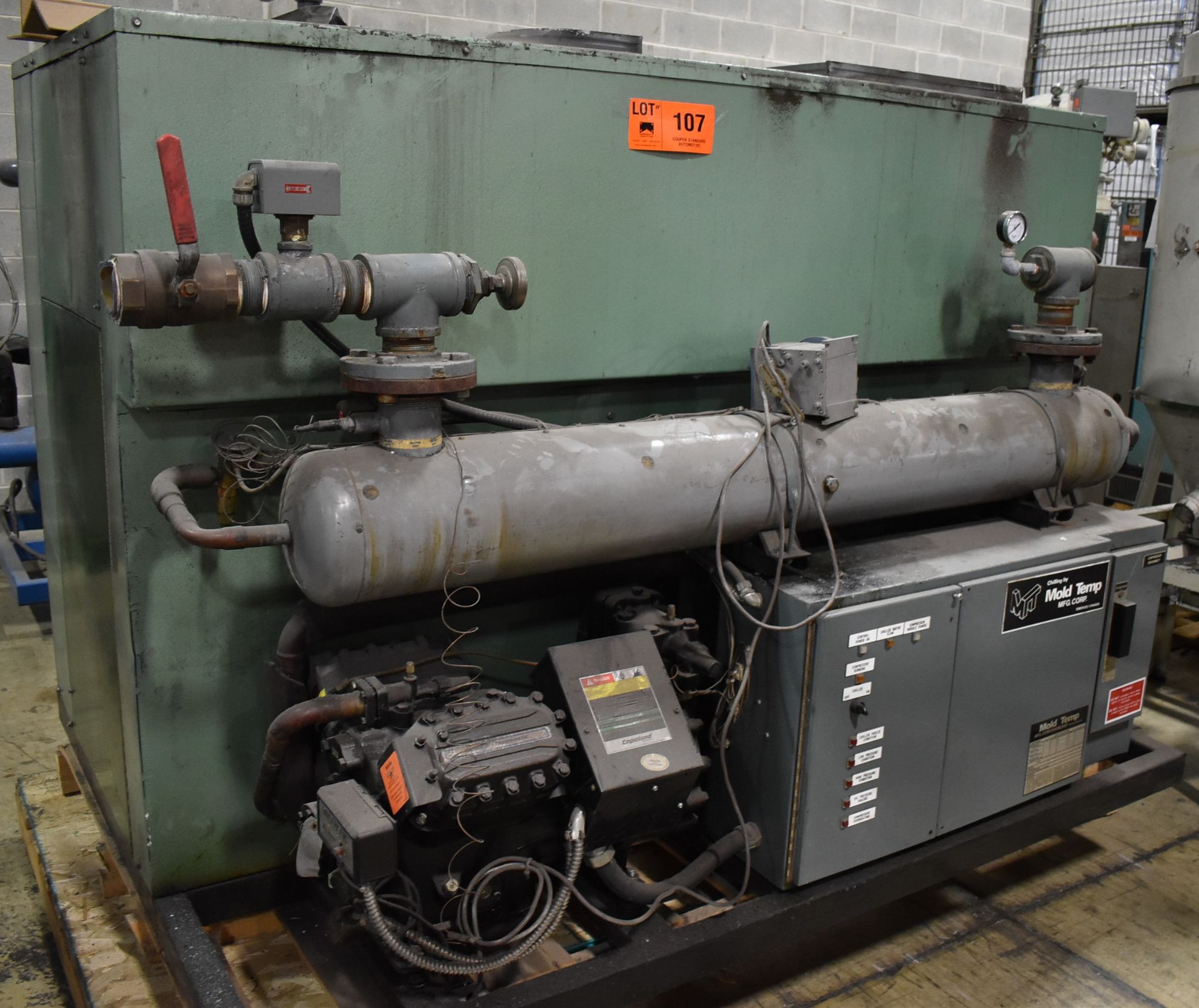 MOLD TEMP MAC-30-C 30 HP CHILLER UNIT, S/N: 05-01-001 (CI) (LOCATED IN BRAMPTON, ON) [RIGGING FEES