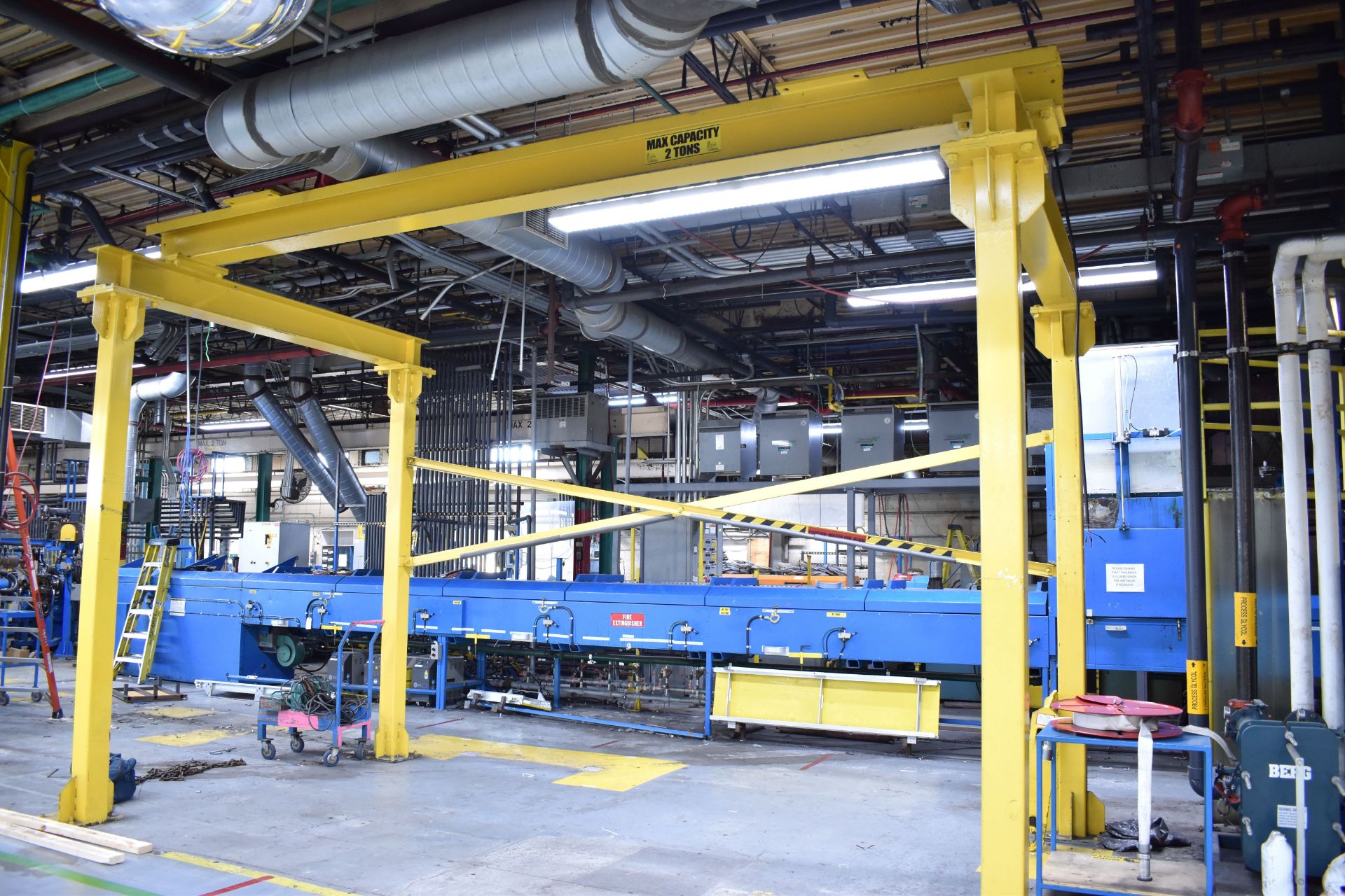 4-POST FIXED BEAM GANTRY WITH 2-TON CAPACITY, 16' SPAN, 10' UNDER BEAM, 8' LENGTH (NO HOIST), S/N: