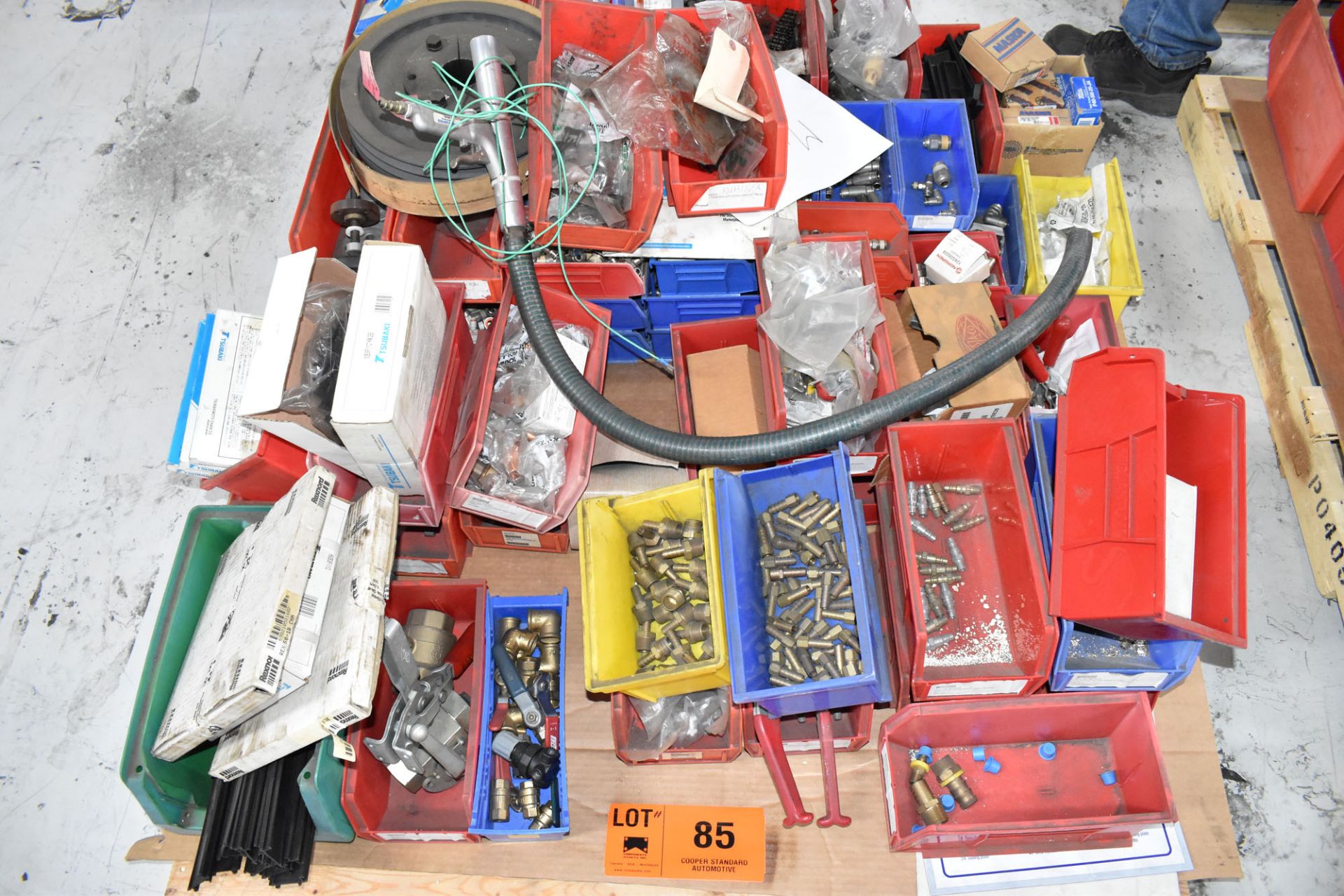 LOT/ PALLET WITH CONTENTS CONSISTING OF HARDWARE, FITTINGS, AND EXTRUDER LINE COMPONENTS [RIGGING