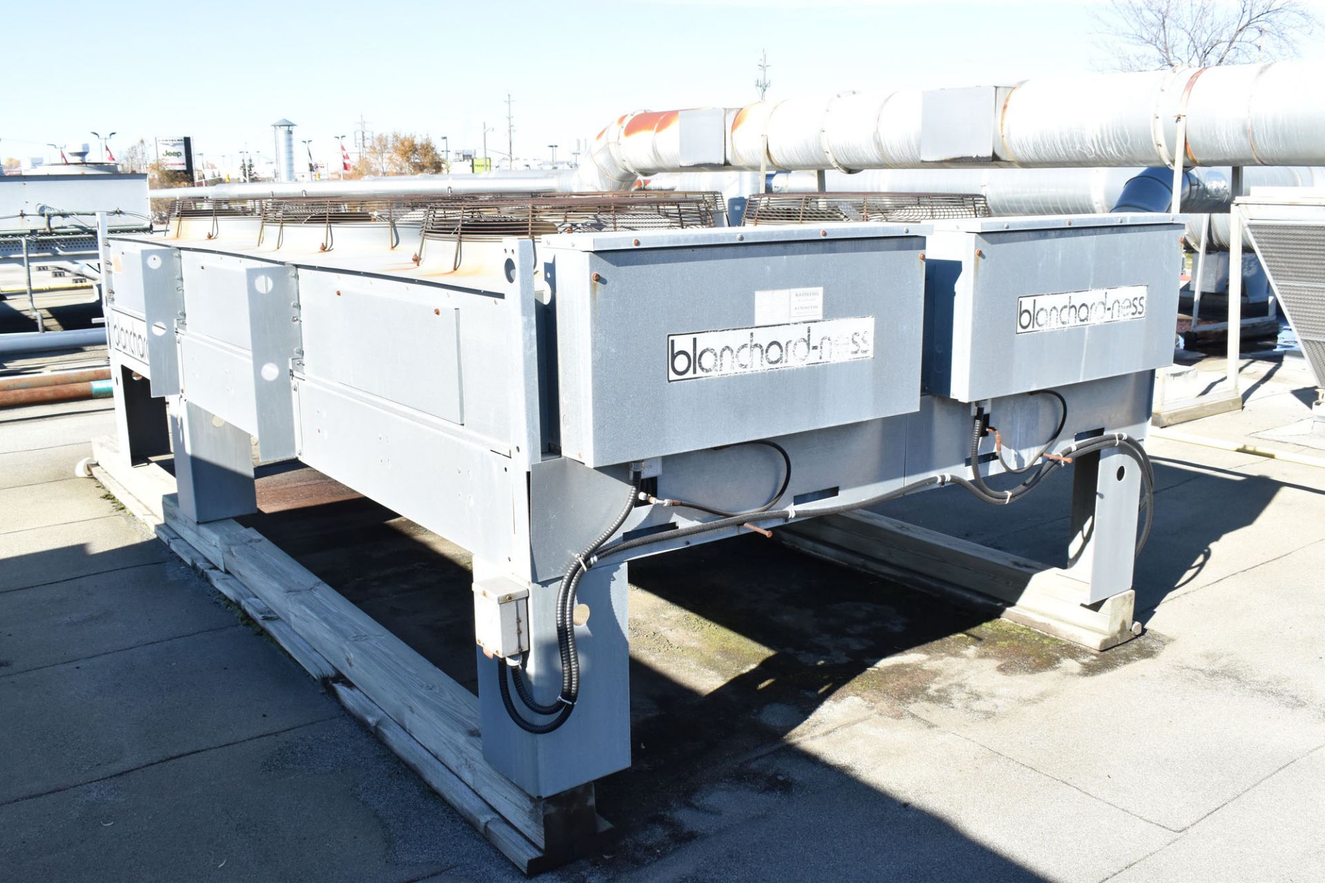 BERG ASR-70-1/2 SKID MOUNTED INDUSTRIAL CHILLER WITH 70 TON CAPACITY, 76 HP, BERG SC5 PLC CONTROL, - Image 6 of 10