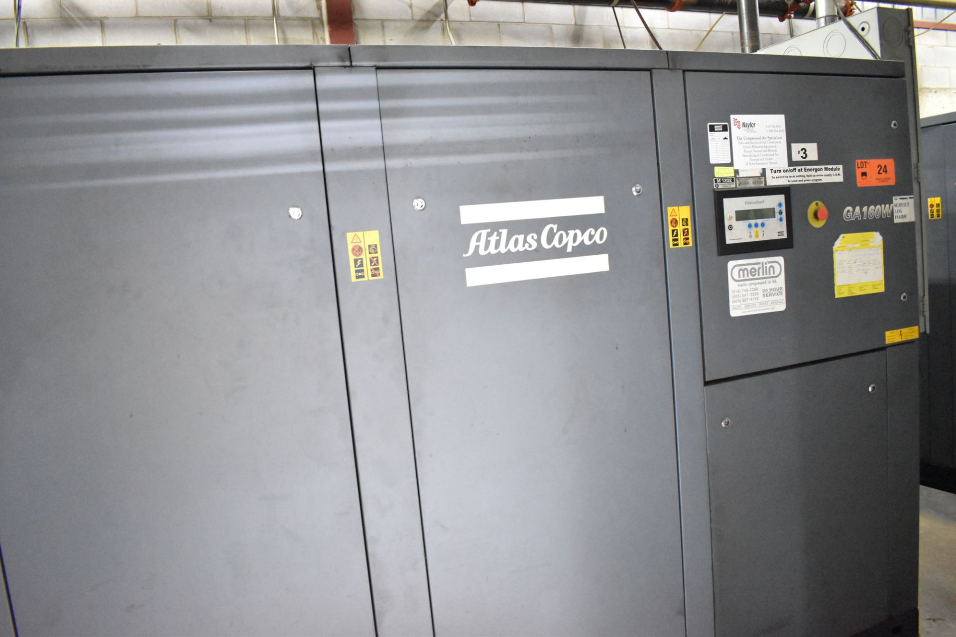 ATLAS COPCO GA160W 200 HP ROTARY SCREW AIR COMPRESSOR WITH APPROX. 36,273HOURS (RECORDED ON