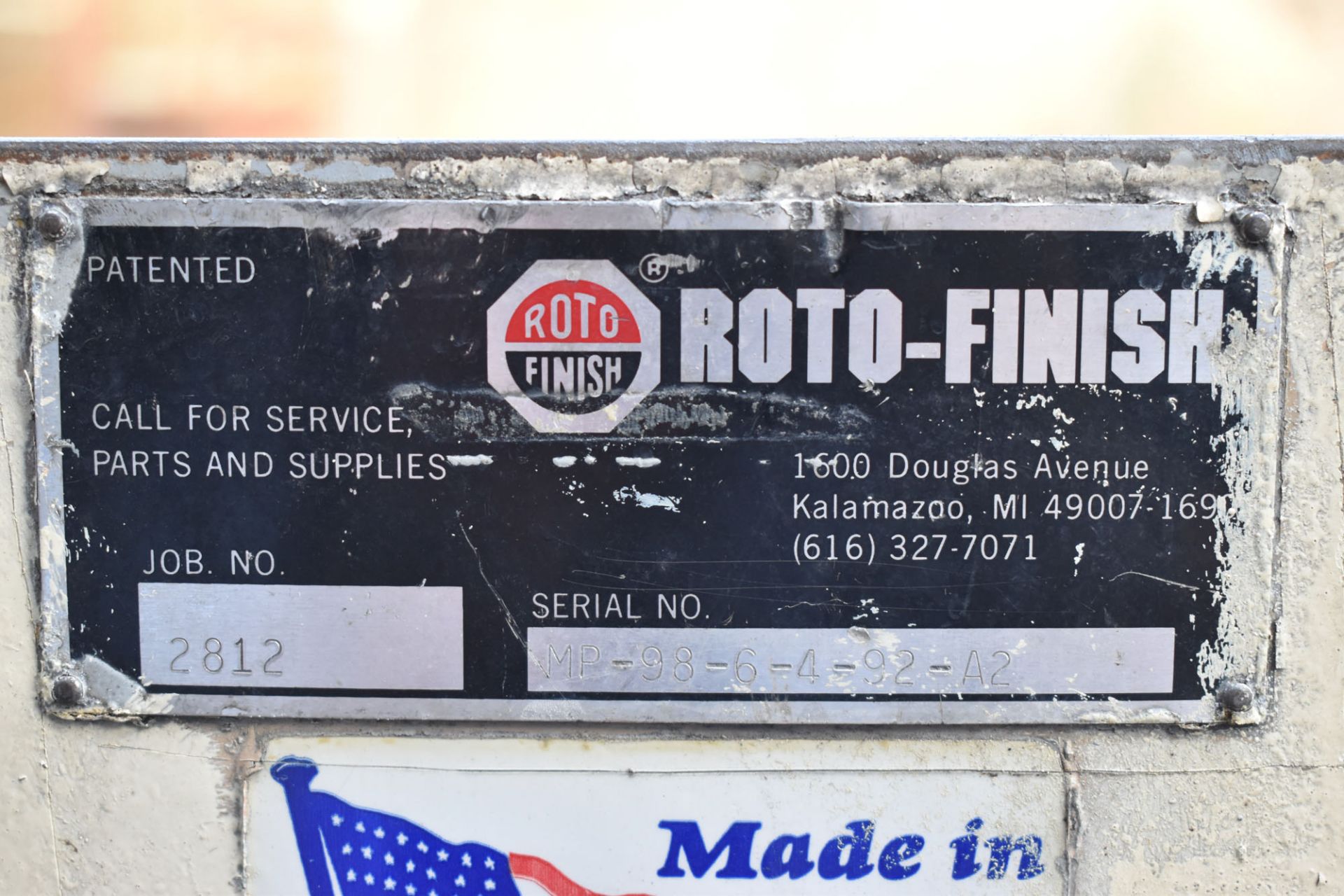 ROTO-FINISH VIBRATORY FINISHING MACHINE WITH 90" DIA. BOWL, S/N: MP-98-6- 4-92-A2(2) (CI) (LOCATED - Image 4 of 4