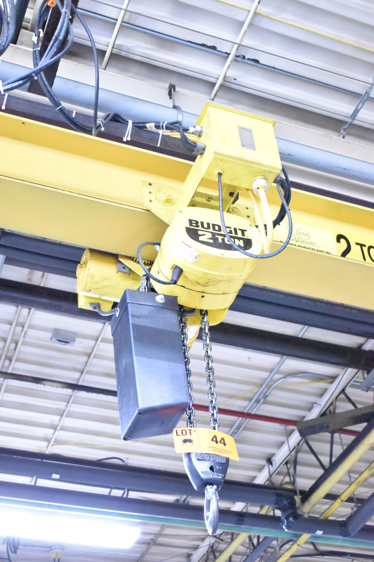 MFG UNKNOWN SINGLE GIRDER UNDERSLUNG OVERHEAD BRIDGE CRANE WITH 2 TON CAPACITY, BUDGIT 2 TON - Image 3 of 4