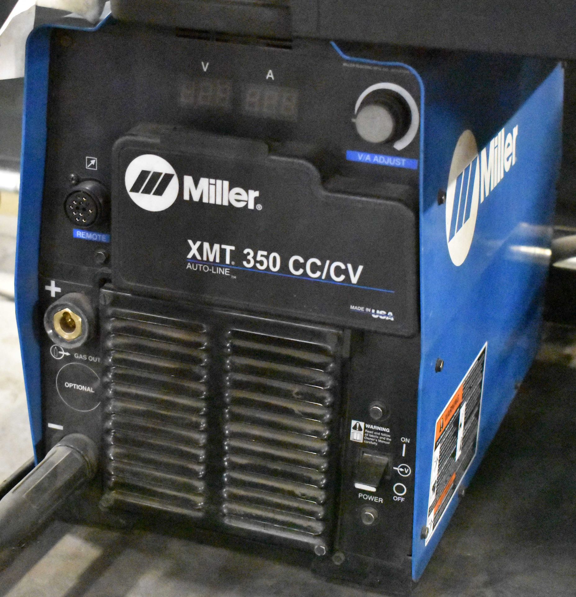 MILLER (2011) XMT 350 MIG WELDER WITH MILLER 70 SERIES WIRE FEEDER, CABLES & GUN, S/N: MB230169A [ - Bild 2 aus 3